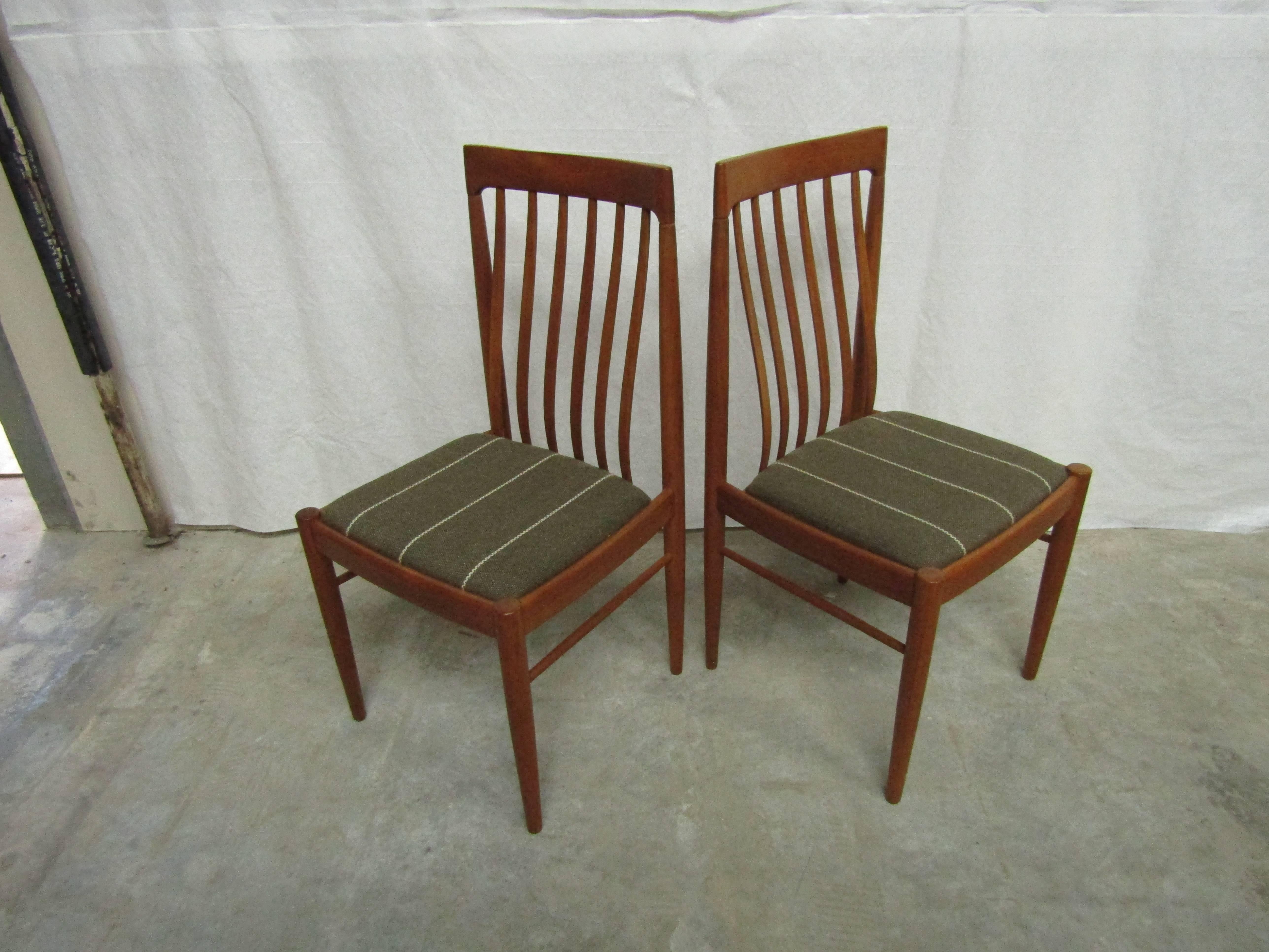 mobler dining chairs