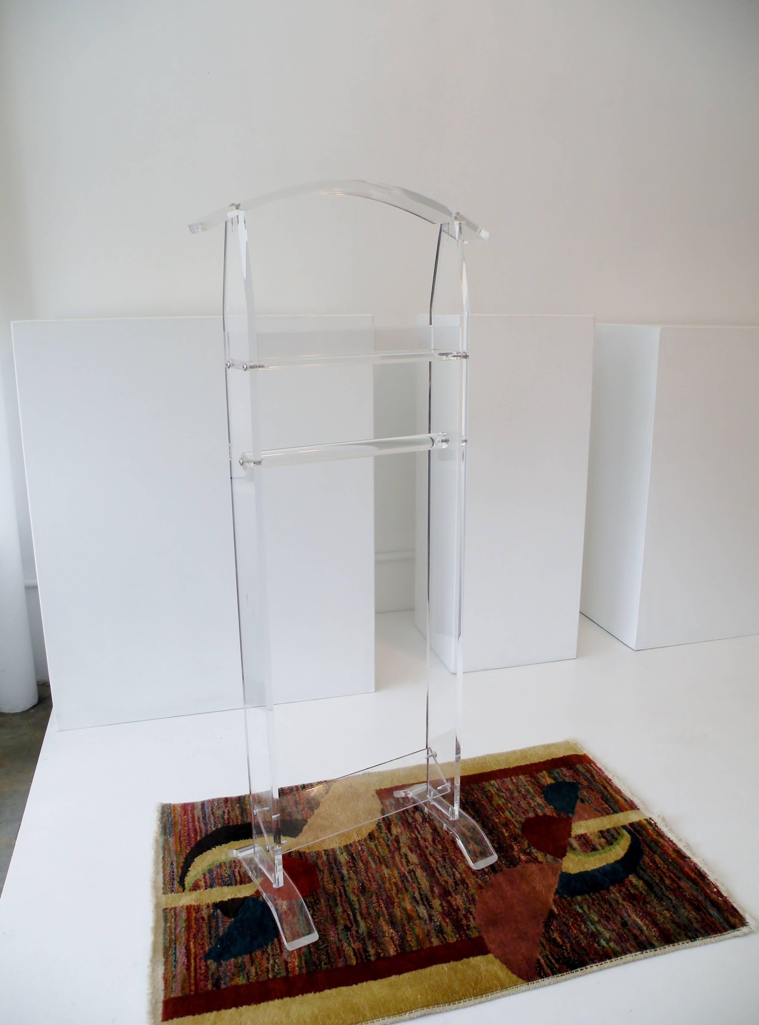 Unknown Modern 1970s Acrylic Lucite Valet Stand For Sale