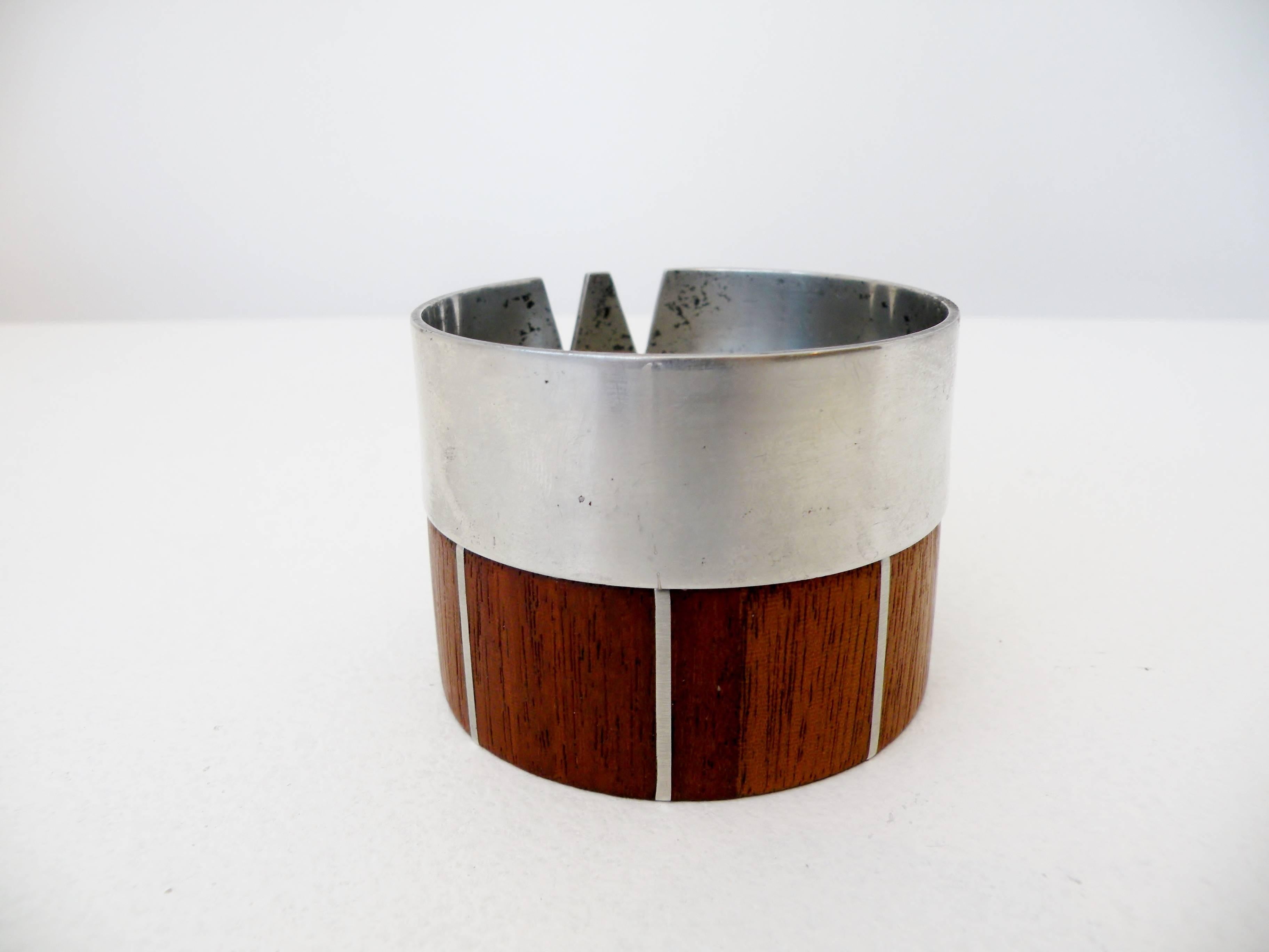 20th Century Paul Evans Phillip Lloyd Powell Stainless Steel Walnut Ash Receiver For Sale