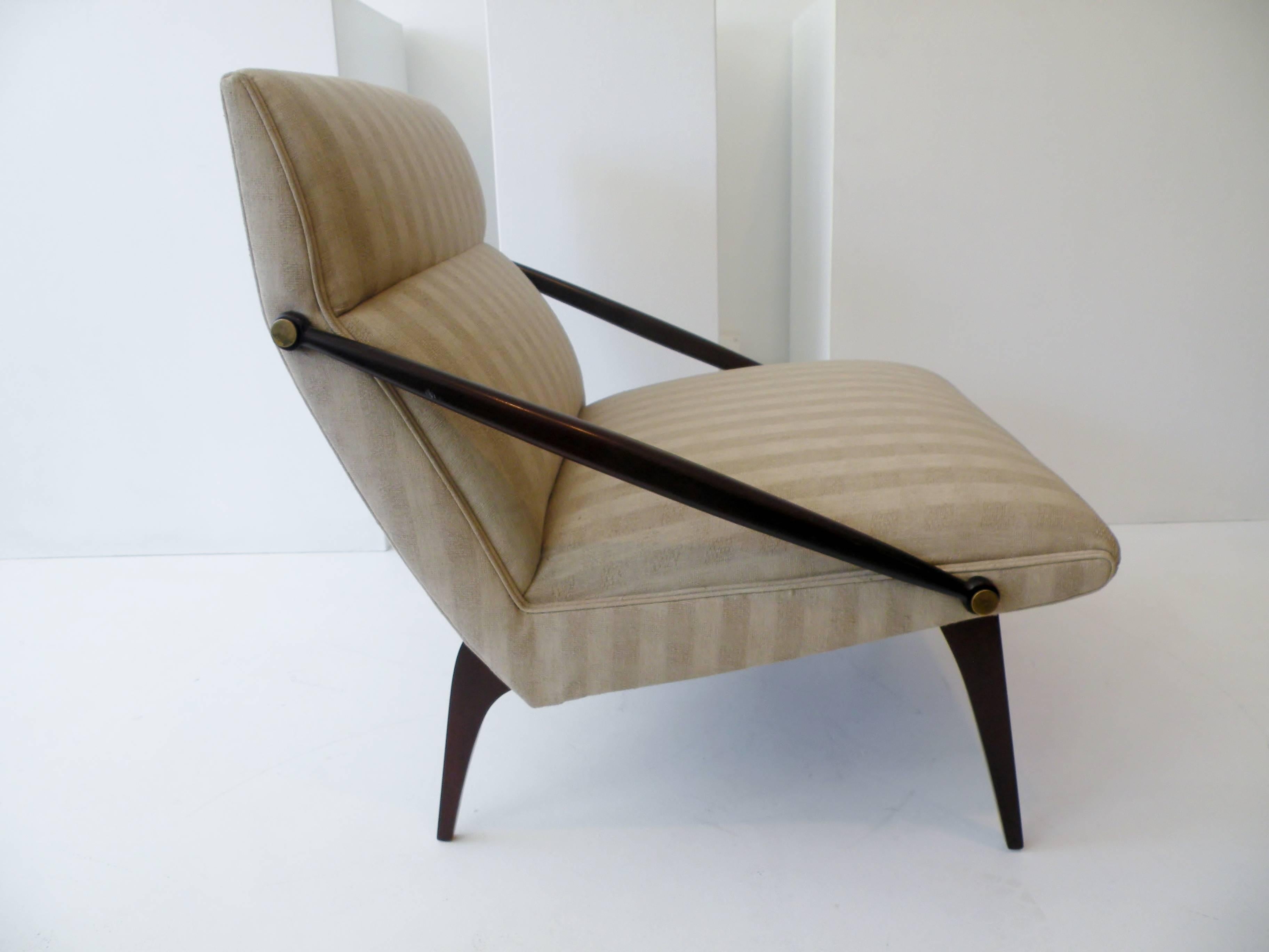 1950s Gio Ponti Style Cantilevered Lounge Chair Made by Singer & Sons In Good Condition In Denver, CO