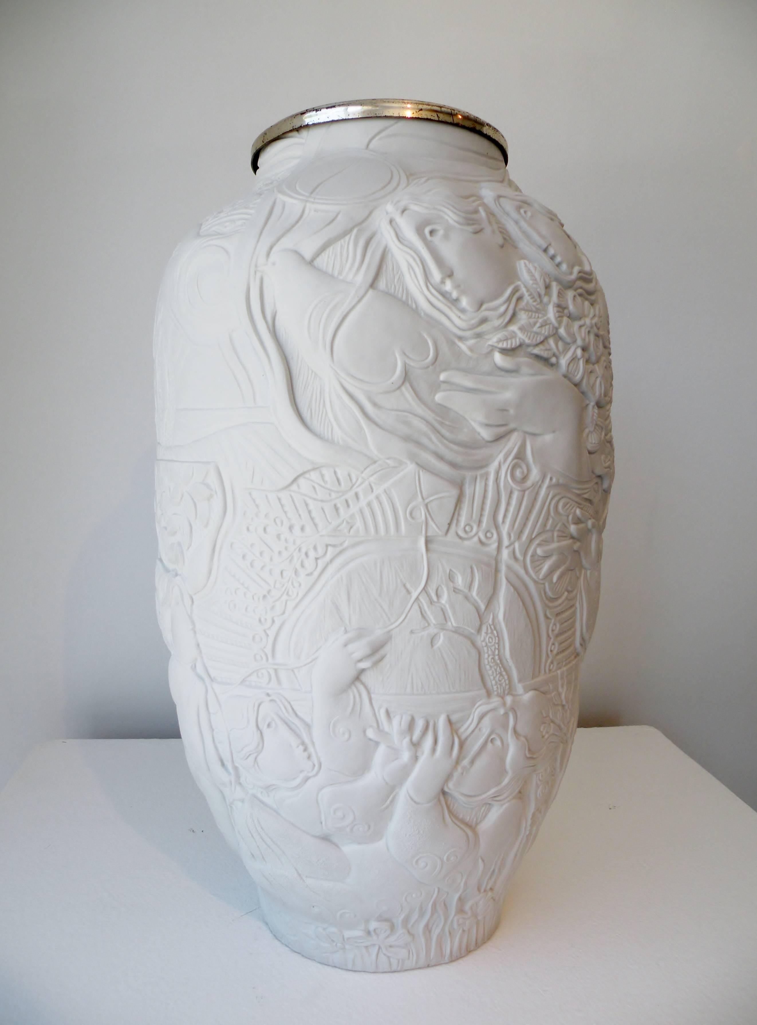 20th Century Alvar Sunor Spanish Relief Sculpture Porcelain Vase Les Temps de Nos Jours