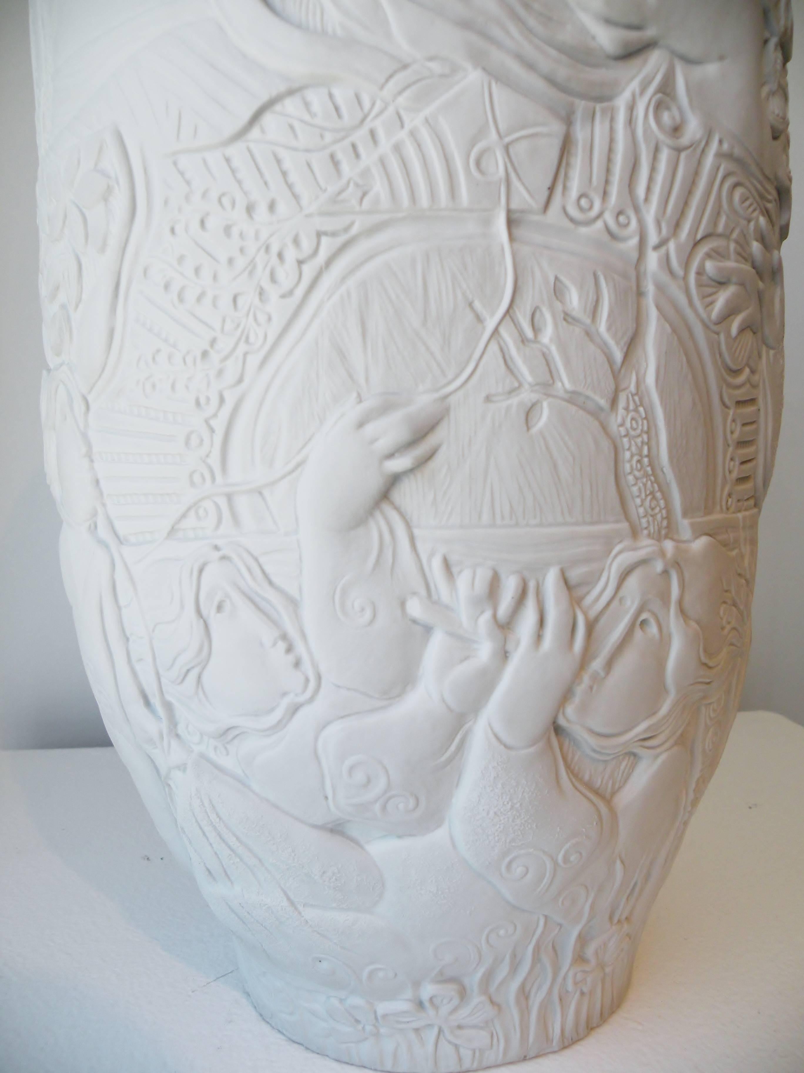 Alvar Sunor Spanish Relief Sculpture Porcelain Vase Les Temps de Nos Jours 2