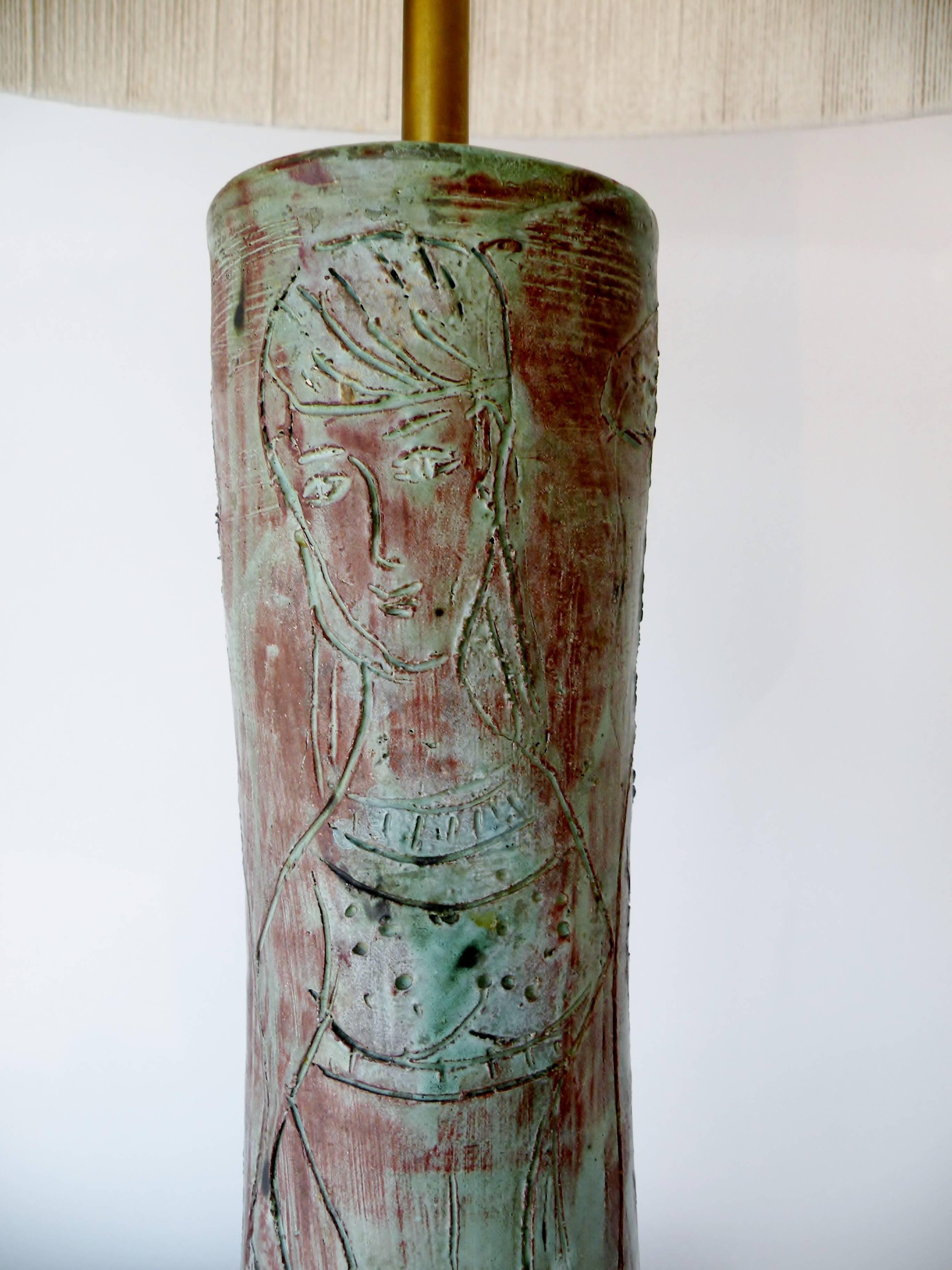 1950s Midcentury Studio Art Pottery Table Lamp Sgraffito Figural Decoration 1