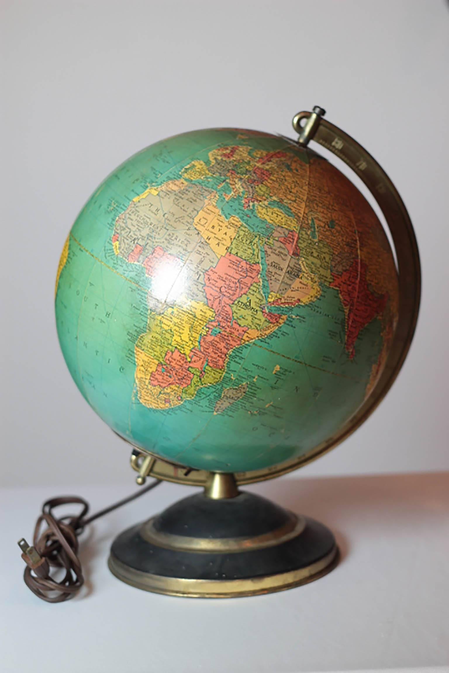 Early 20th Century Illuminated Glass Globe 2