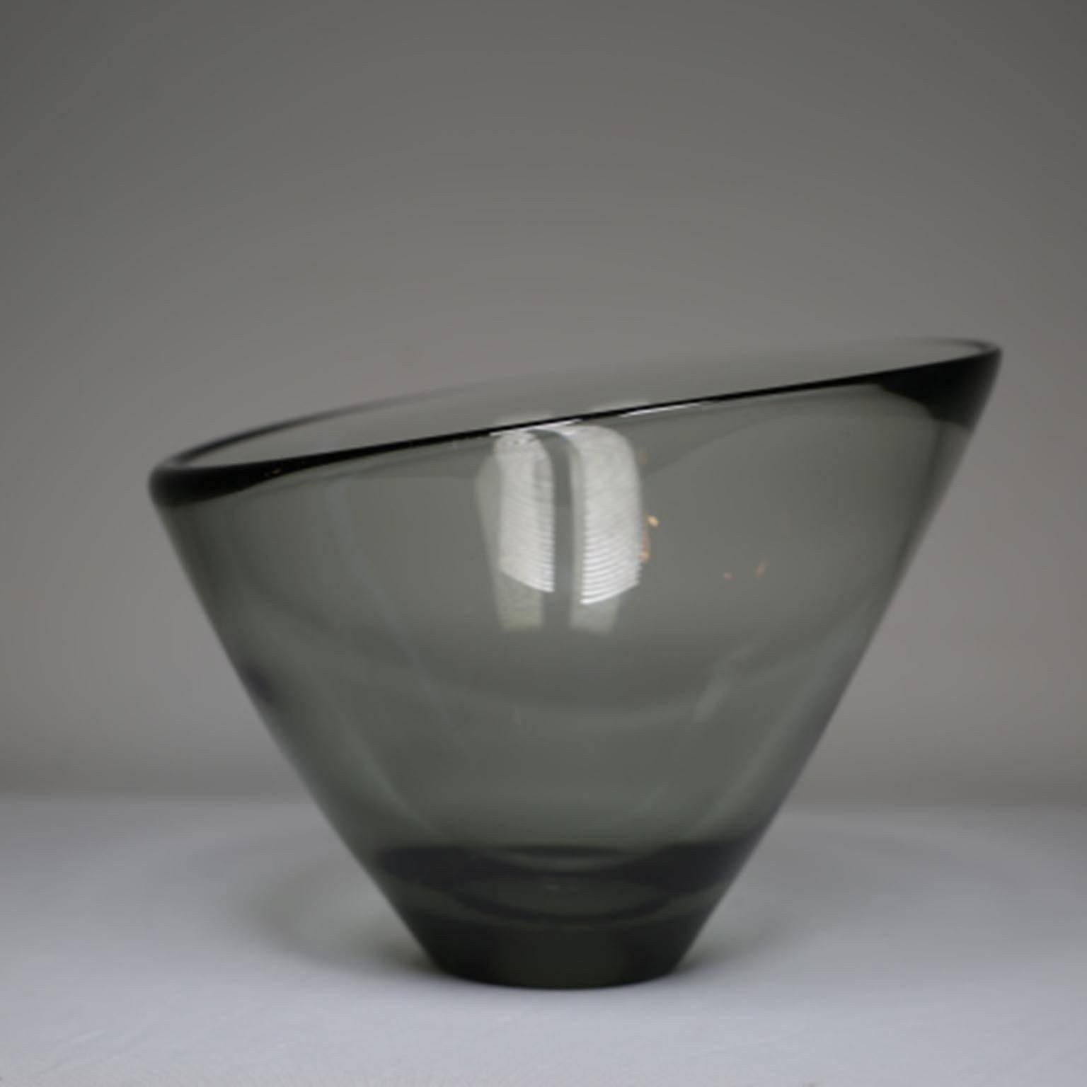 Danish Mid-Century Modern Bowl Signed Holmegaard, Denmark, circa 1950