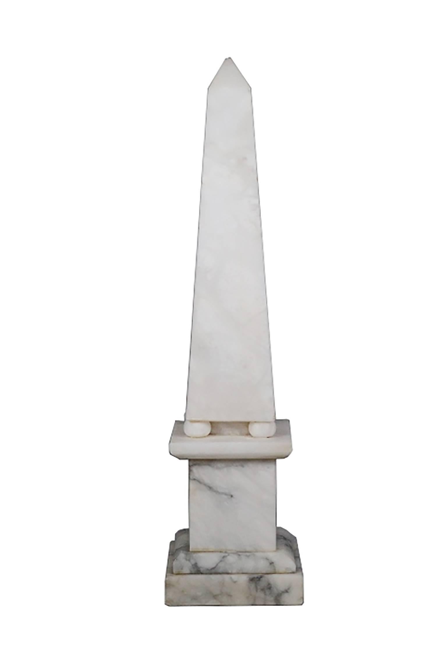 Alabaster obelisk hand-carved, made in Italy, circa 1940s. Minor chipping on top and the corners of the base.