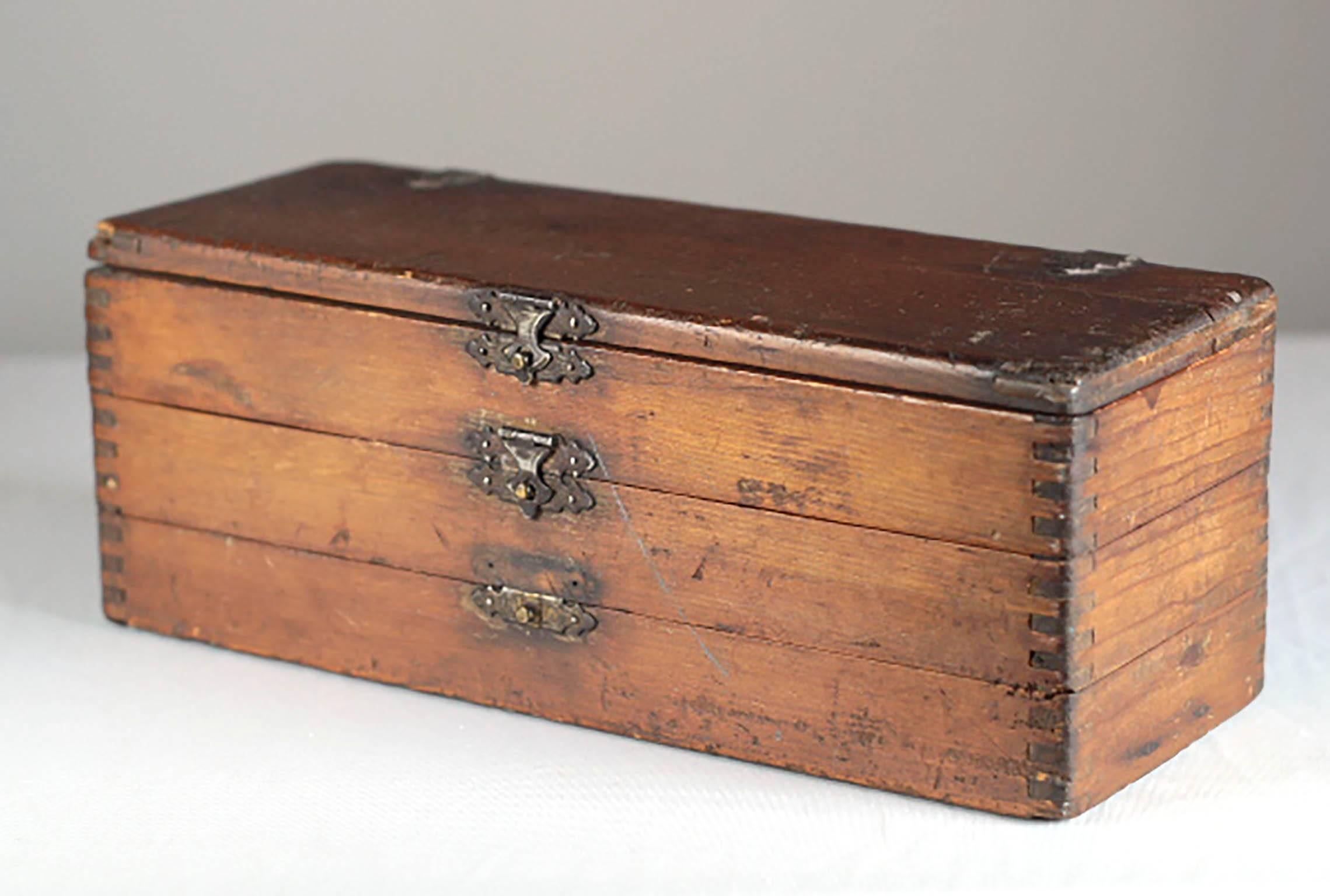 Late 19th Century Wooden Box 1