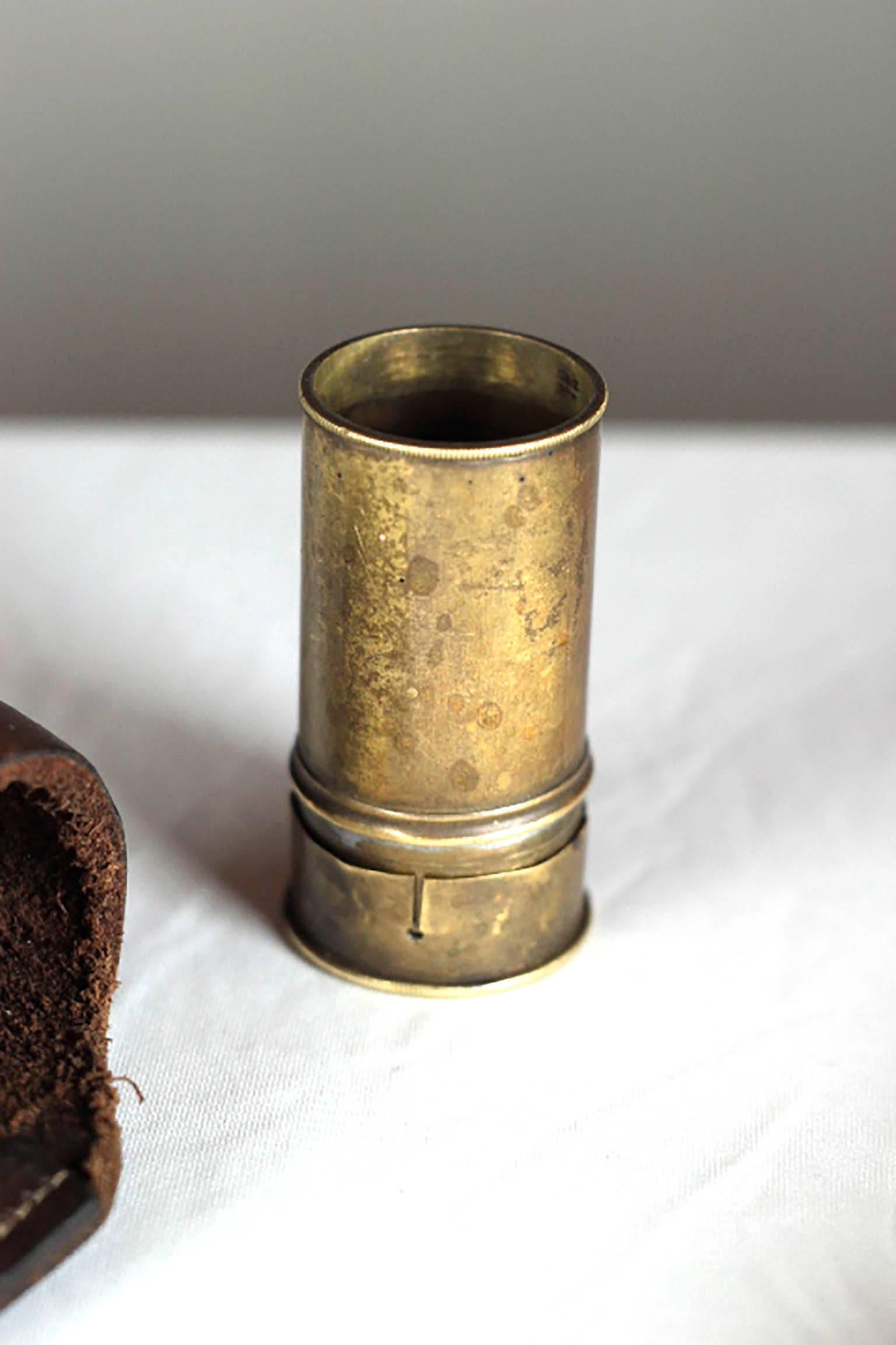1920s Brass Spyglass and Leather Case In Excellent Condition In San Francisco, CA