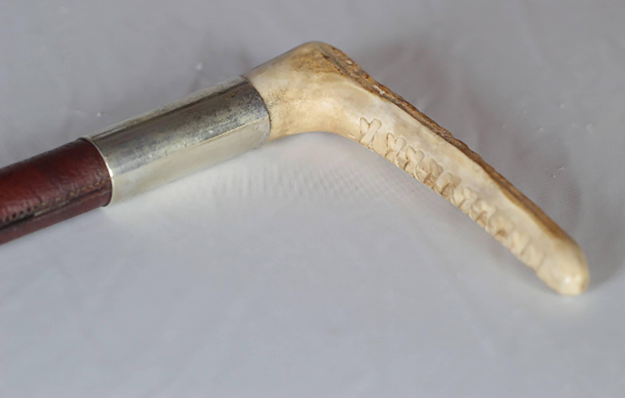 English 1930s Leather and Silver Riding Crop with Staghorn Handle