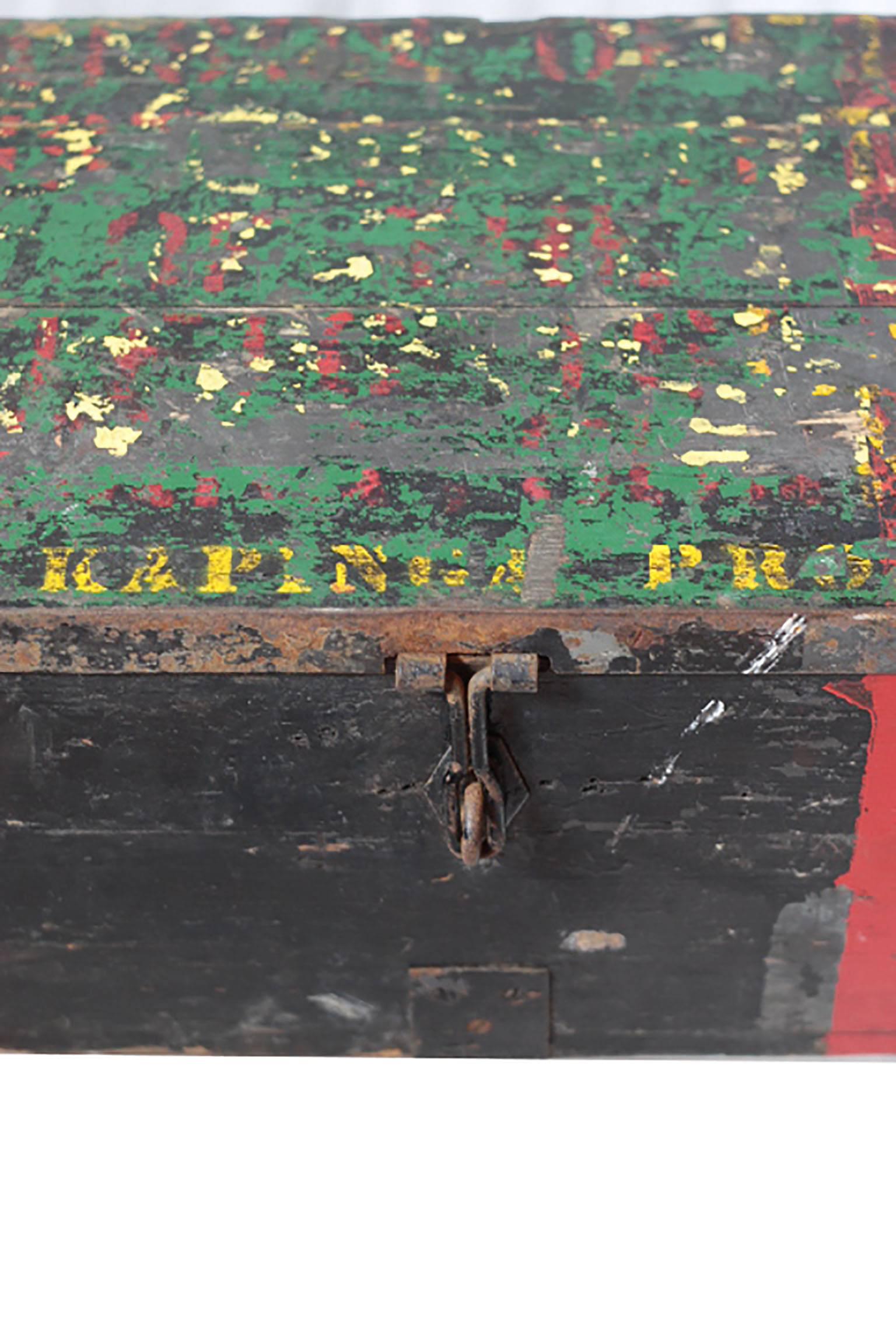 Mid-20th Century U.S. Army Trunk In Excellent Condition In San Francisco, CA