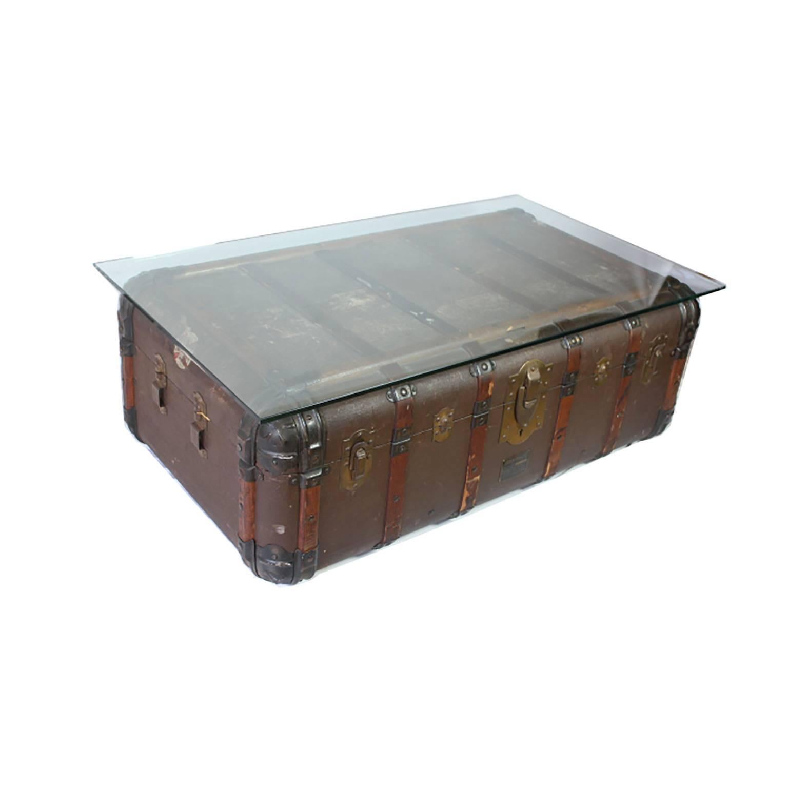 Early 20th Century Antique Steamer Trunk Coffee Table/Side Table, circa 1900