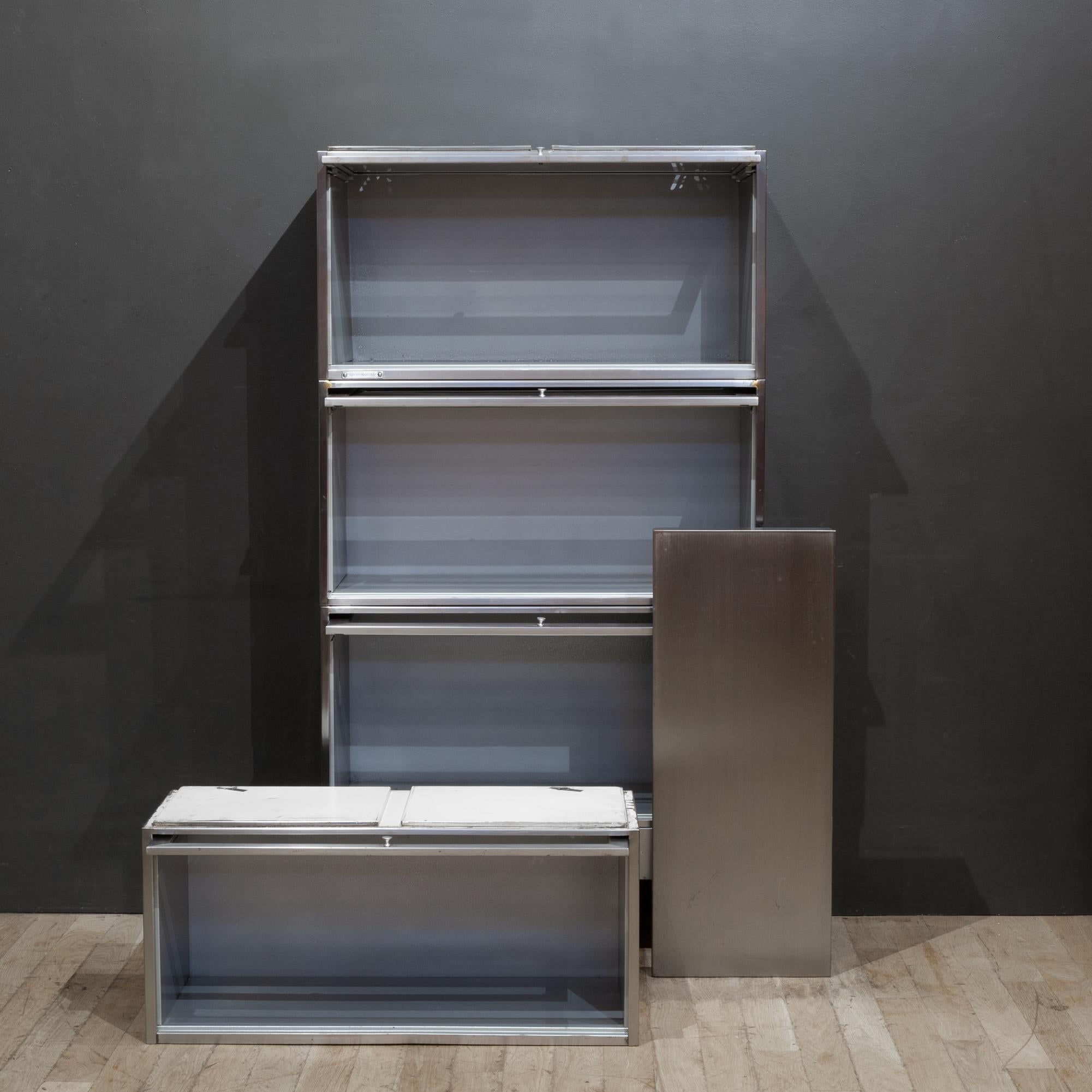 Bibliothèque d'avocat en métal du milieu du siècle A.Wernicke 4 Stack c.1963 en vente 4