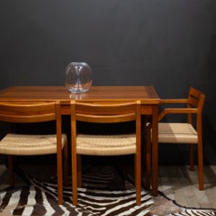Mid-Century J.L.A. Sedie da pranzo danesi Moller Model #404 c.1974
