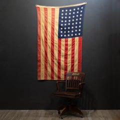 Guirlande « Bulldog » représentant le drapeau américain à 48 étoiles, vers 1940-1950