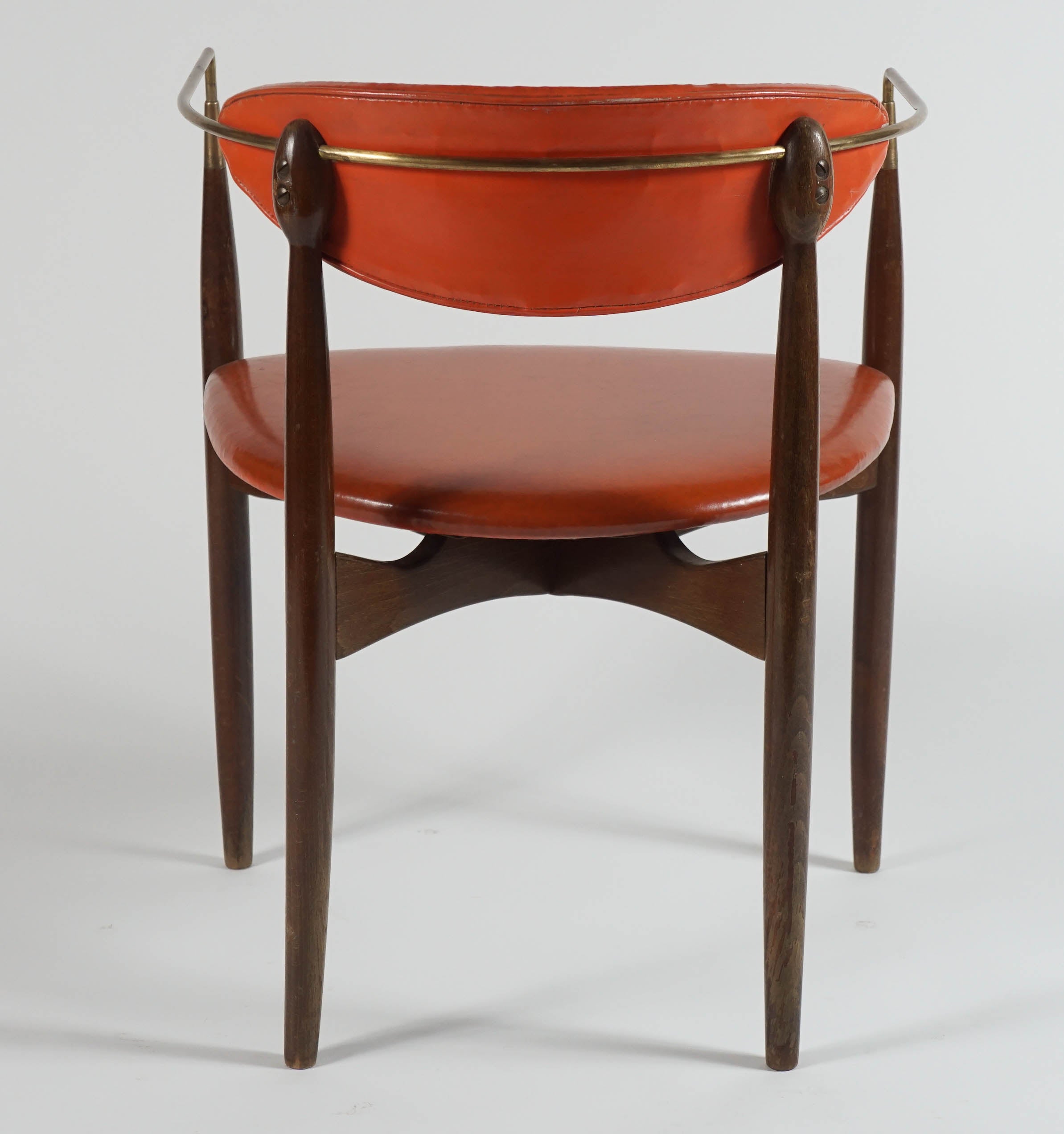 American Dan Johnson Viscount Chair