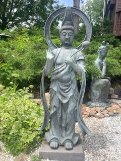 Japan, feine antike Bronze Guan Yin mit Mitgefühl 