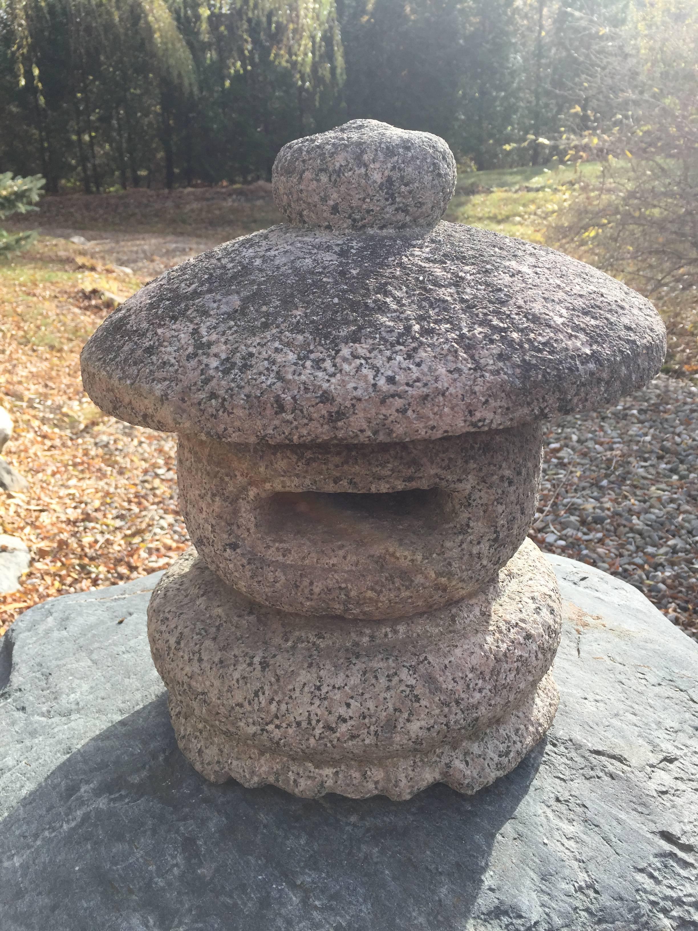 Japanese Lantern  Antique Broad Roof 