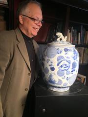 Japanese Big Antique Hand made hand glazed Blue White Porcelain Covered Jar