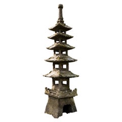 Grande lanterne pagode japonaise ancienne de 180 pouces - Exceptionnelle art de jardin