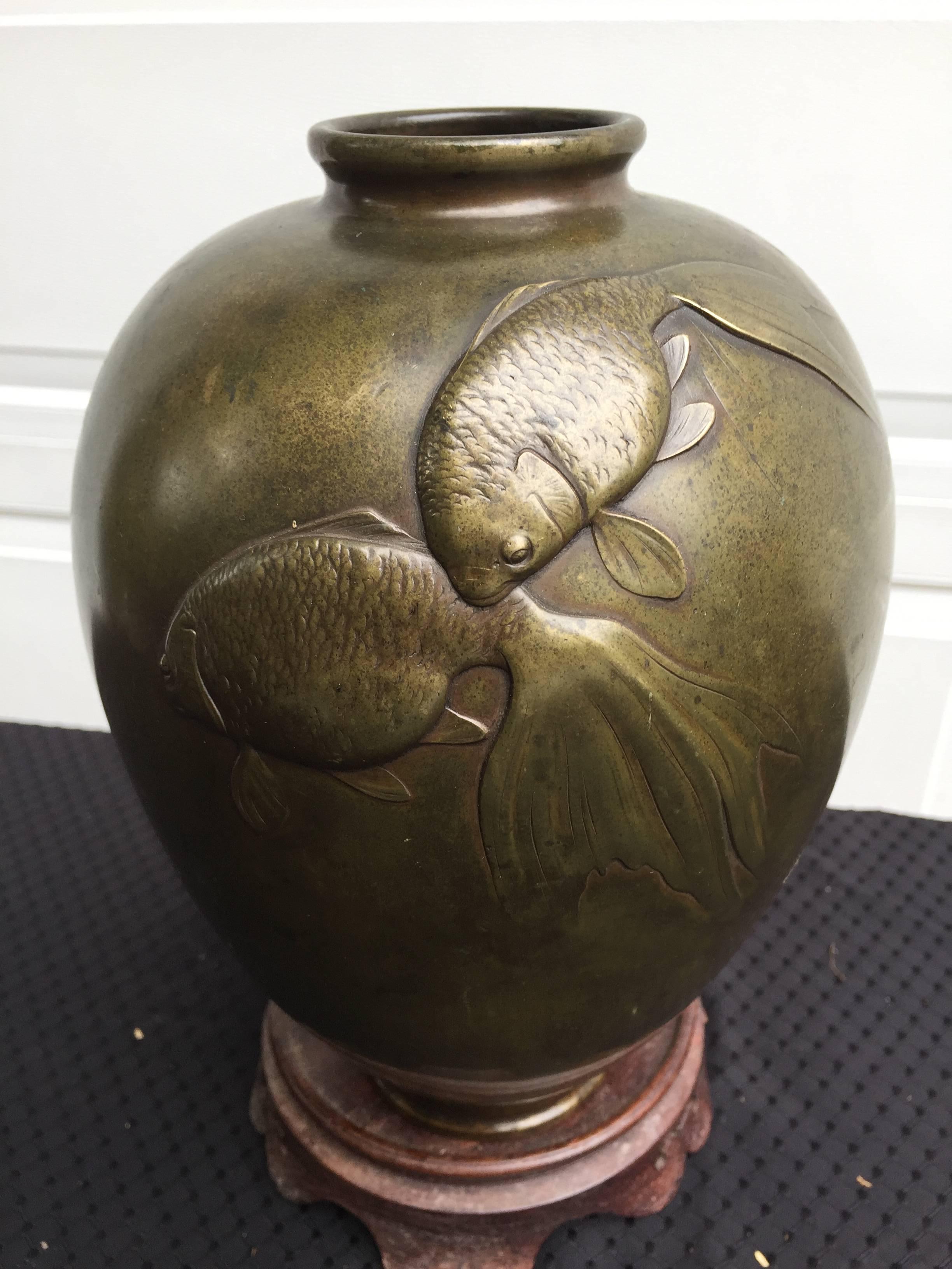 Japan, a beautiful cast 1930s period bronze vase with a fine image of 
