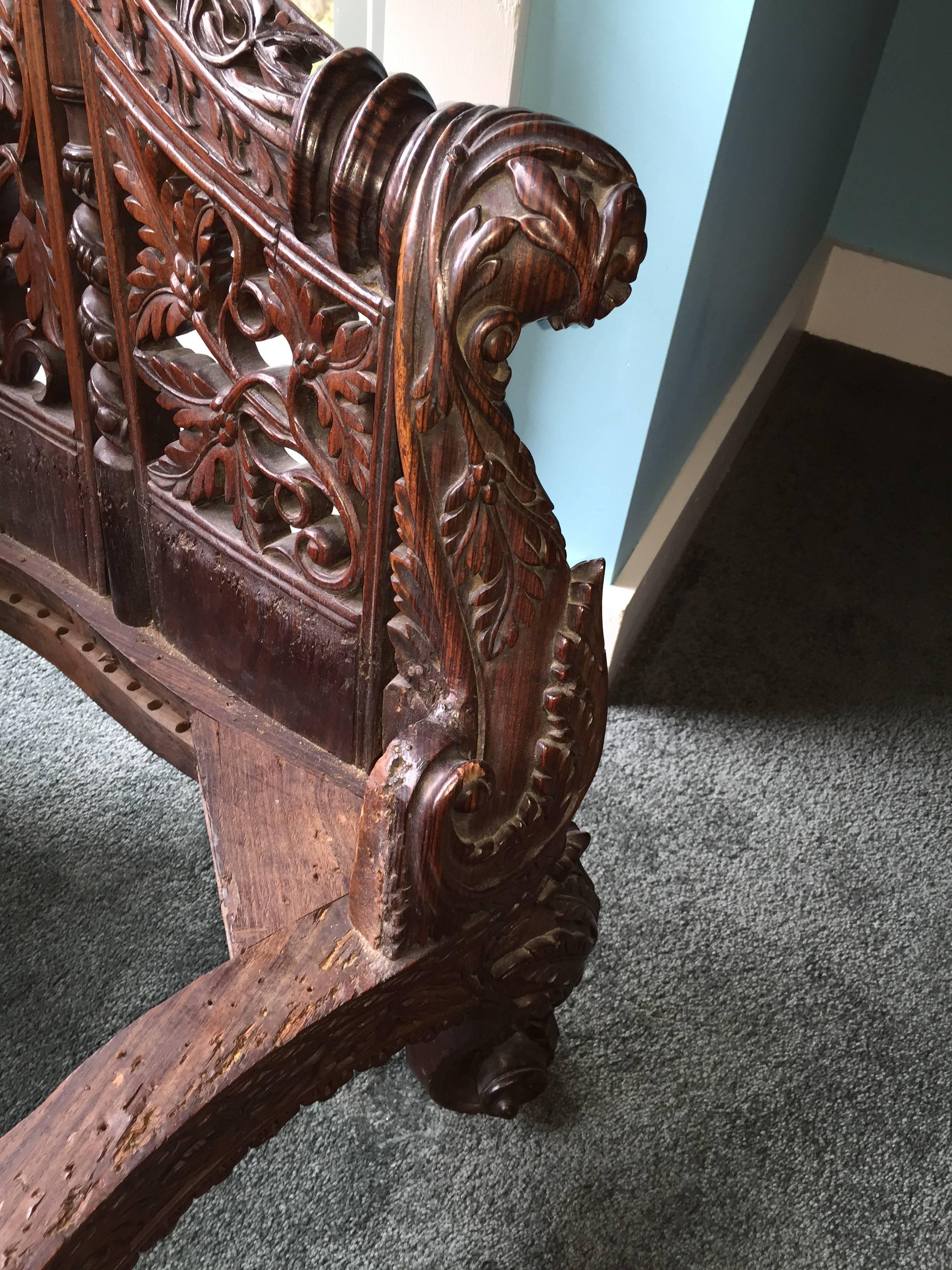 Anglo-Indian Wood Settee Prolific Flowers and Grape Design 19th century.   In Good Condition In South Burlington, VT