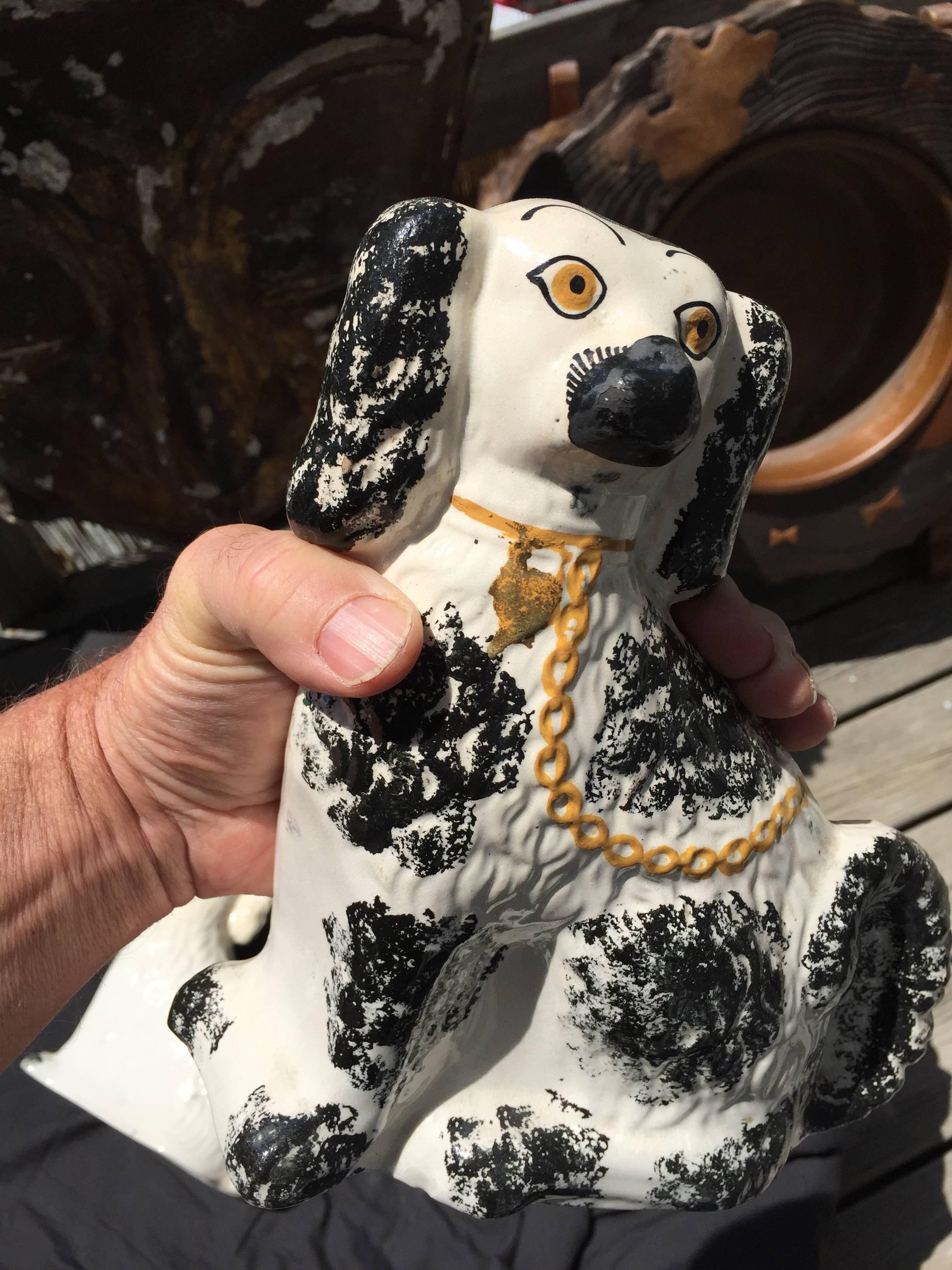 Beautiful Tall British Staffordshire Dogs Spaniels Pair, Fine 19th Century In Excellent Condition In South Burlington, VT