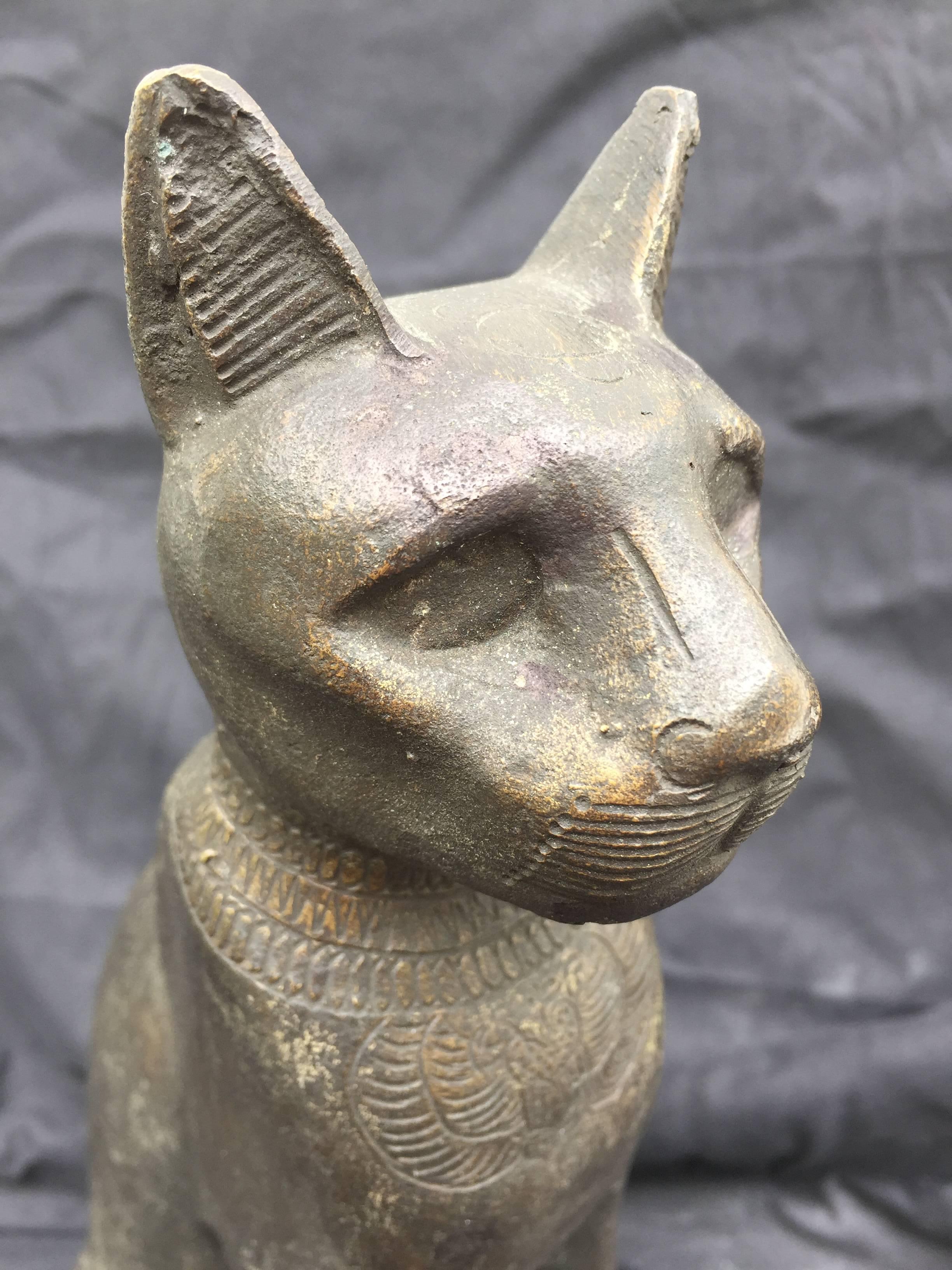 Big Antique Bronze CAT- finely cast Early 20th century  In Good Condition In South Burlington, VT