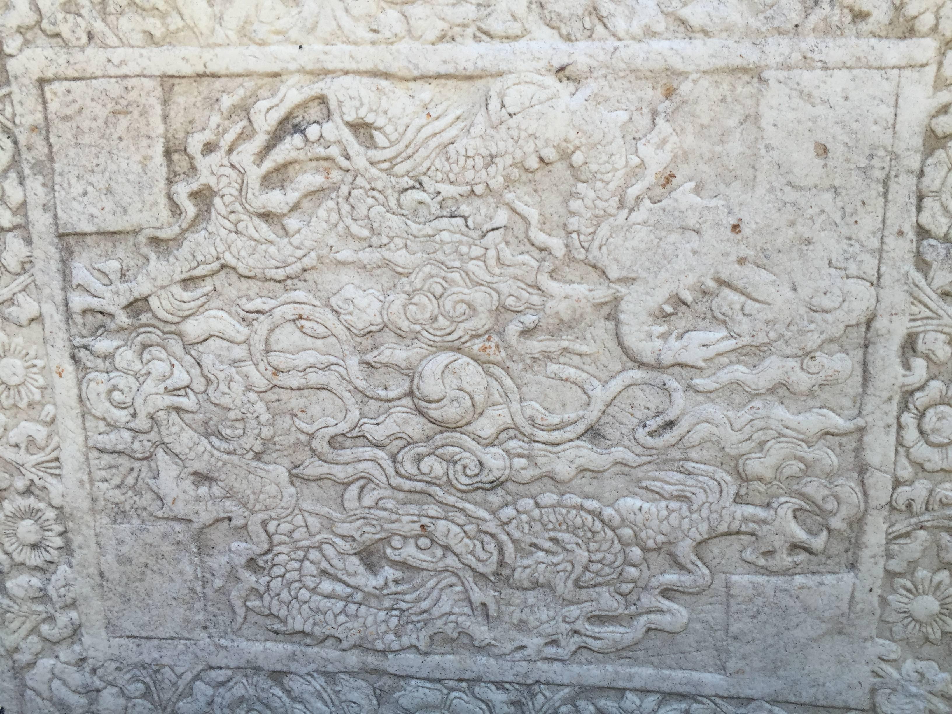 China rare old Marble and Dragons wish granting jewel thick architectural panel or stele , Qing dynasty, 19th century.

Dimensions: 26.25 inches high and 31 inches wide and 4.5 inches thick, 

Provenance: Acquired with a pair of finely carved marble