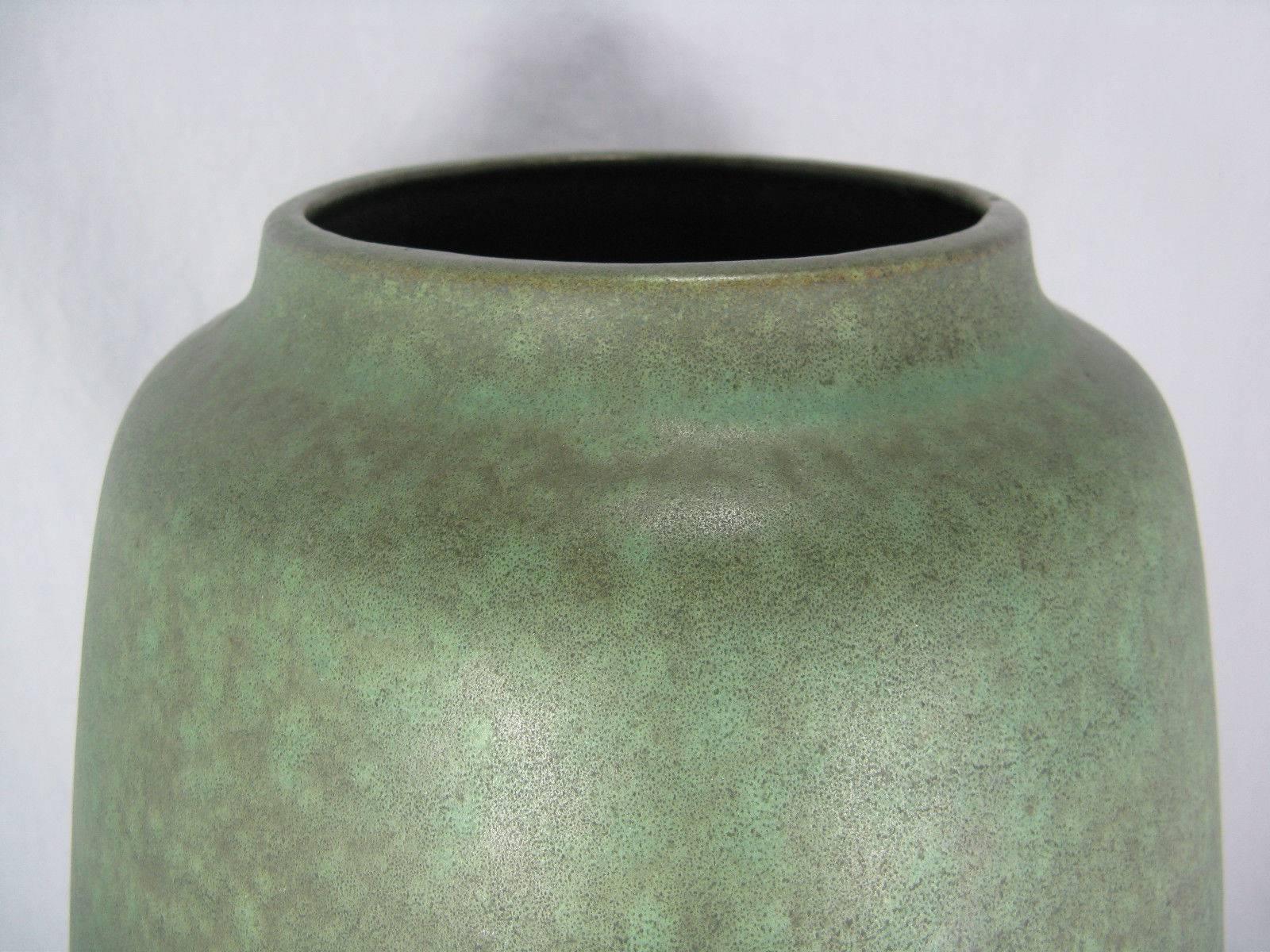 Early Contemporary Hand Made and Hand Glazed Large Green Vase, 1950 In Excellent Condition In South Burlington, VT