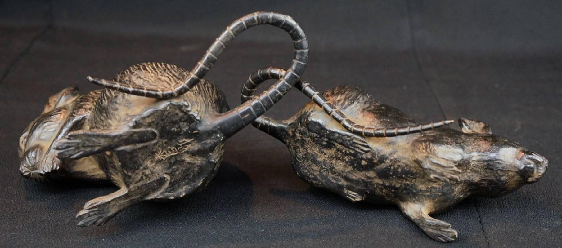 Japan  Antique Solid Cast Bronze Pair of Mice Nezumi , Meiji 1900 3