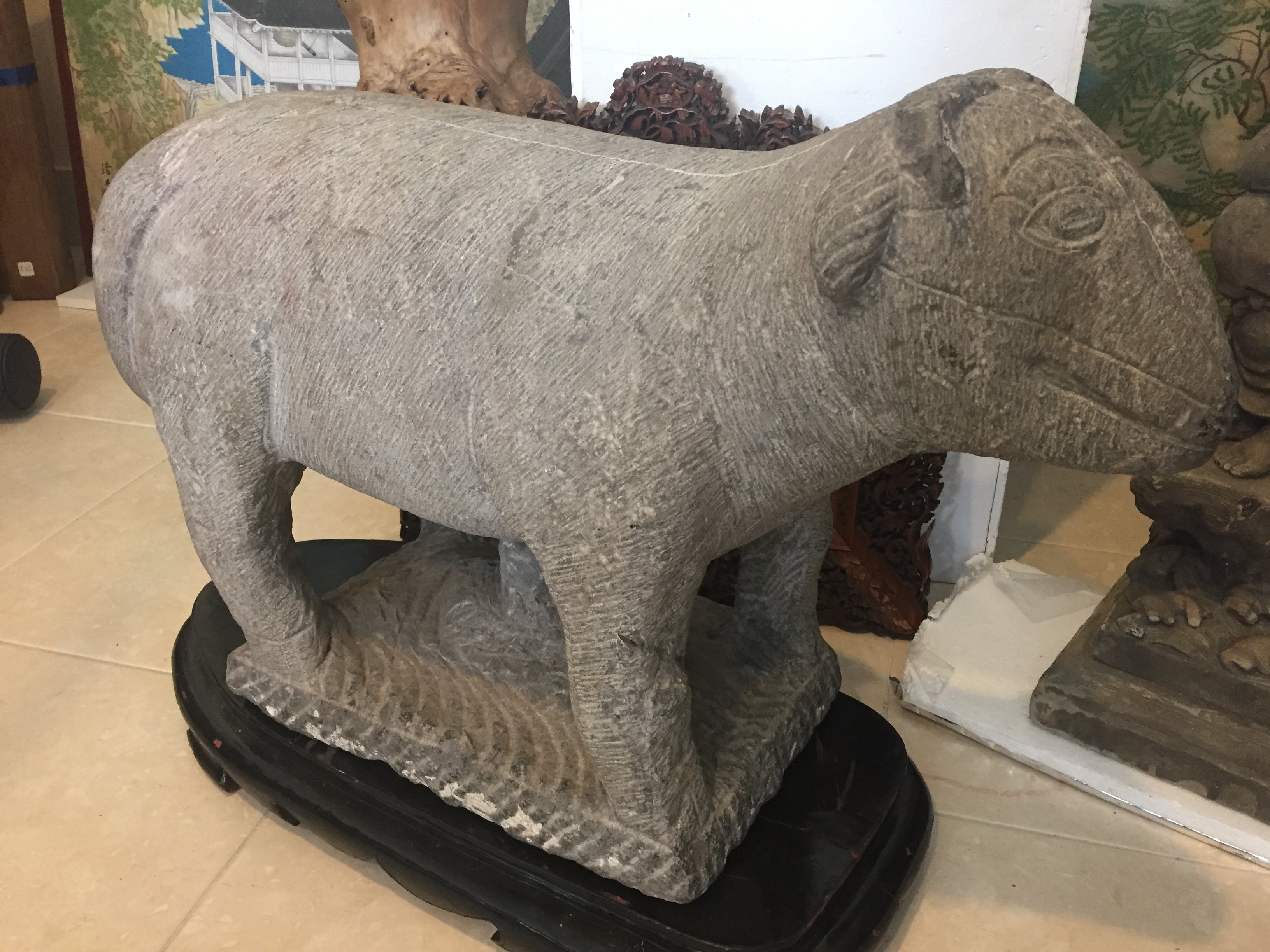 Chine ancienne Monumental Stone Ram Dynasty Han, 206BC-220AD en vente