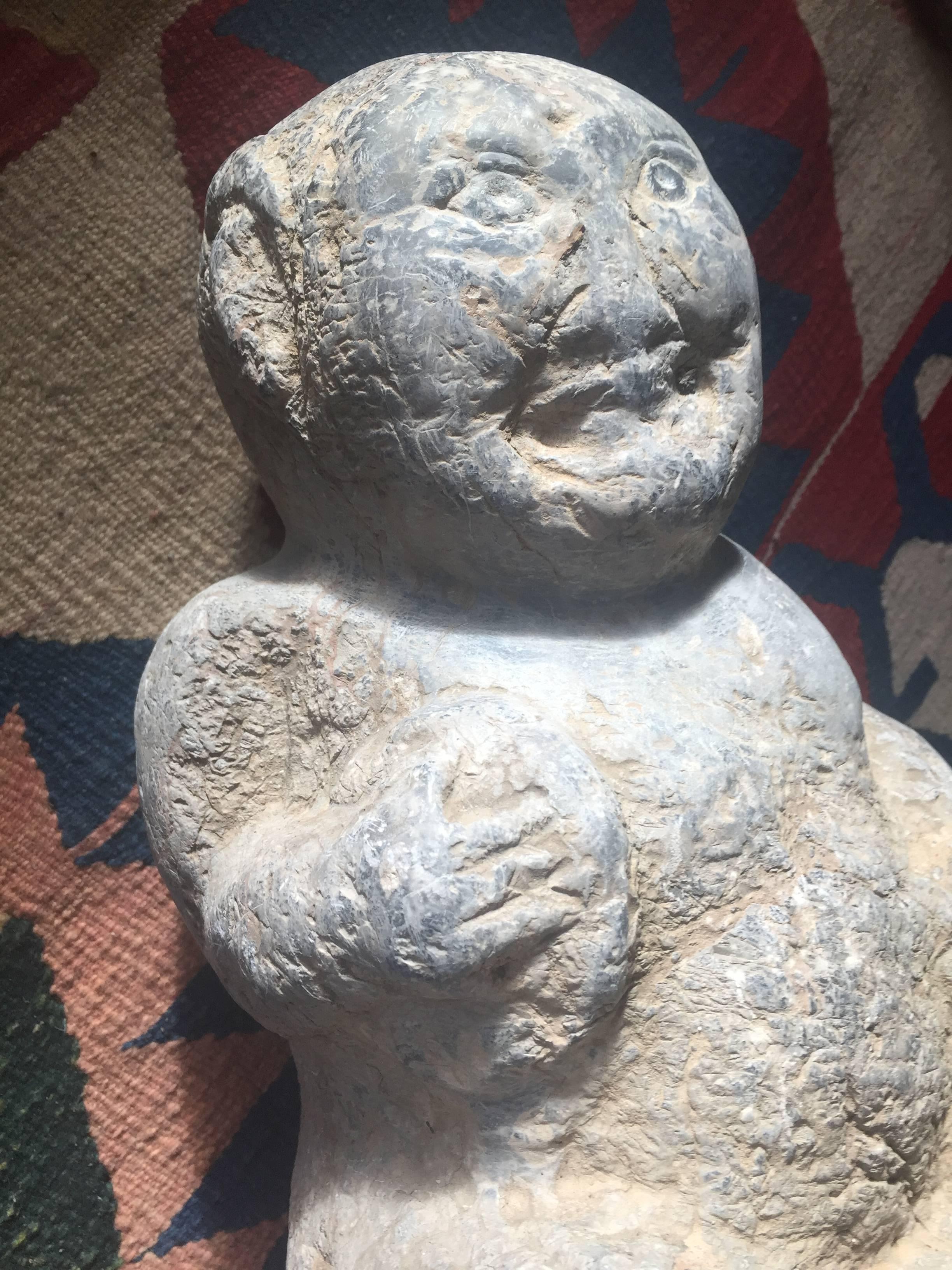 Sculpté à la main Tourneur de pierre ancien de Chine, dynastie Han 200 avant J.-C. en vente