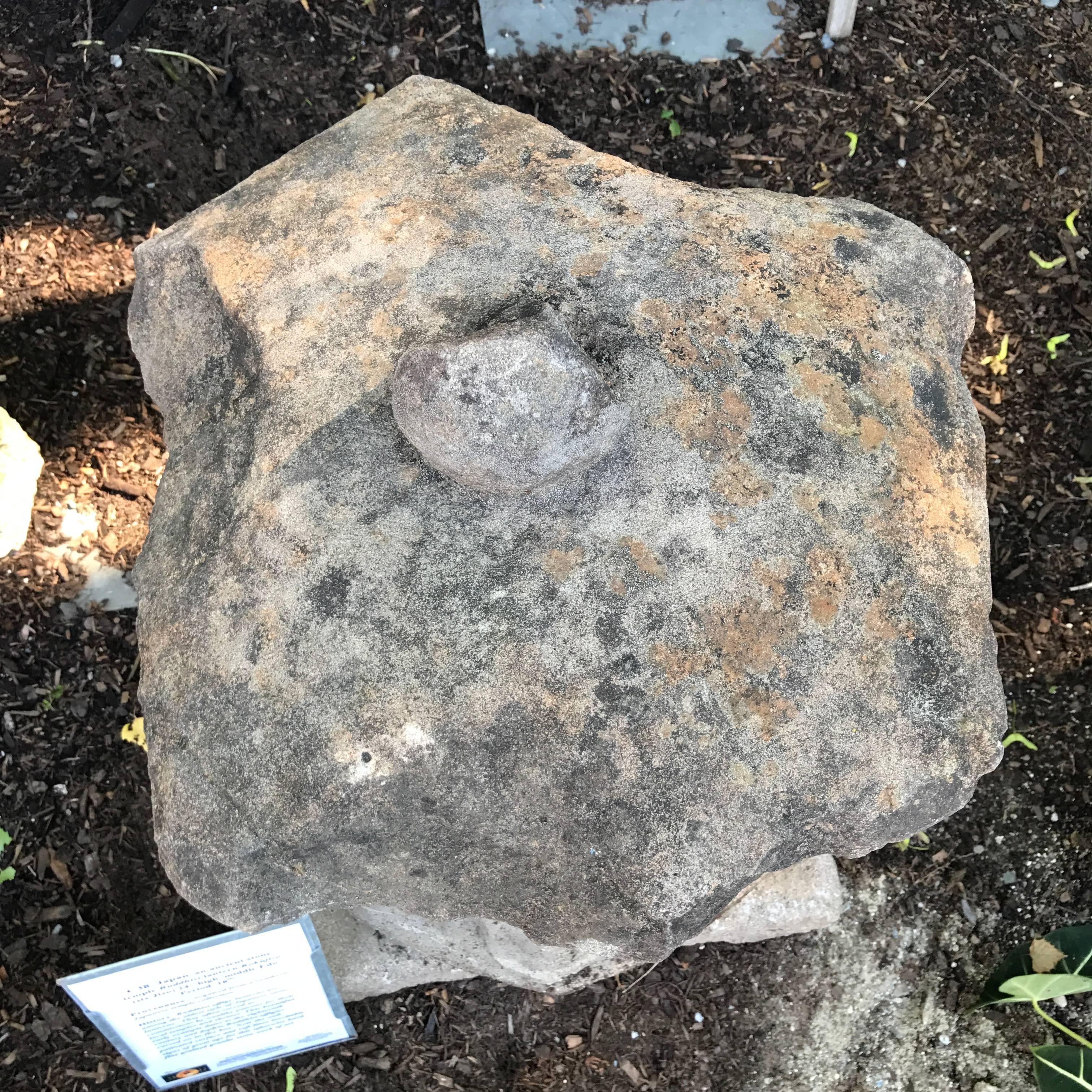 Japan Important Ancient Stone Temple Lantern Rokujizo ‘Six Jizo’, 1600 AD In Good Condition In South Burlington, VT