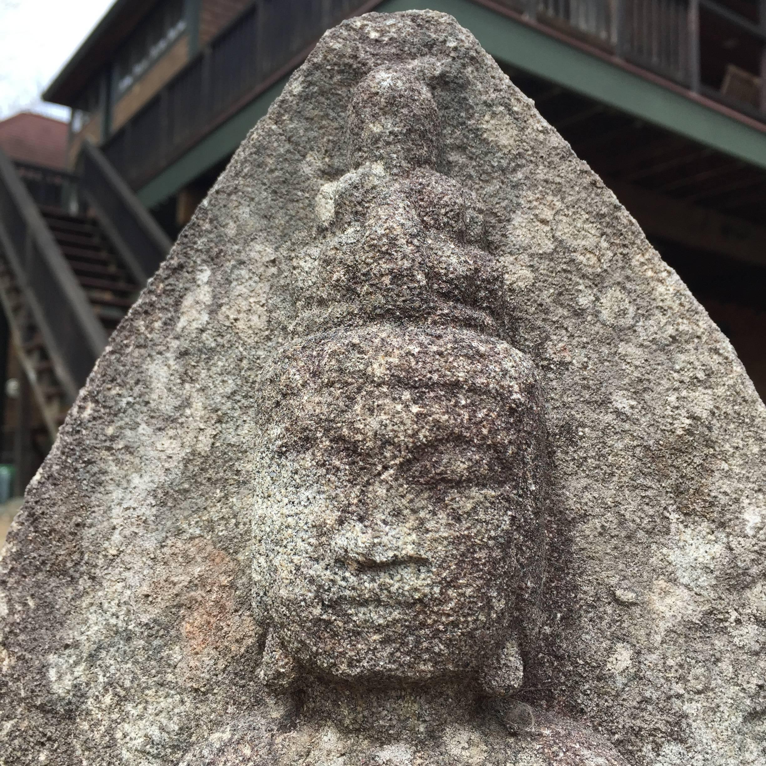 Japanese Stone Kanon Guan Yin in Adoration Pose, 18thc or Earlier In Good Condition In South Burlington, VT