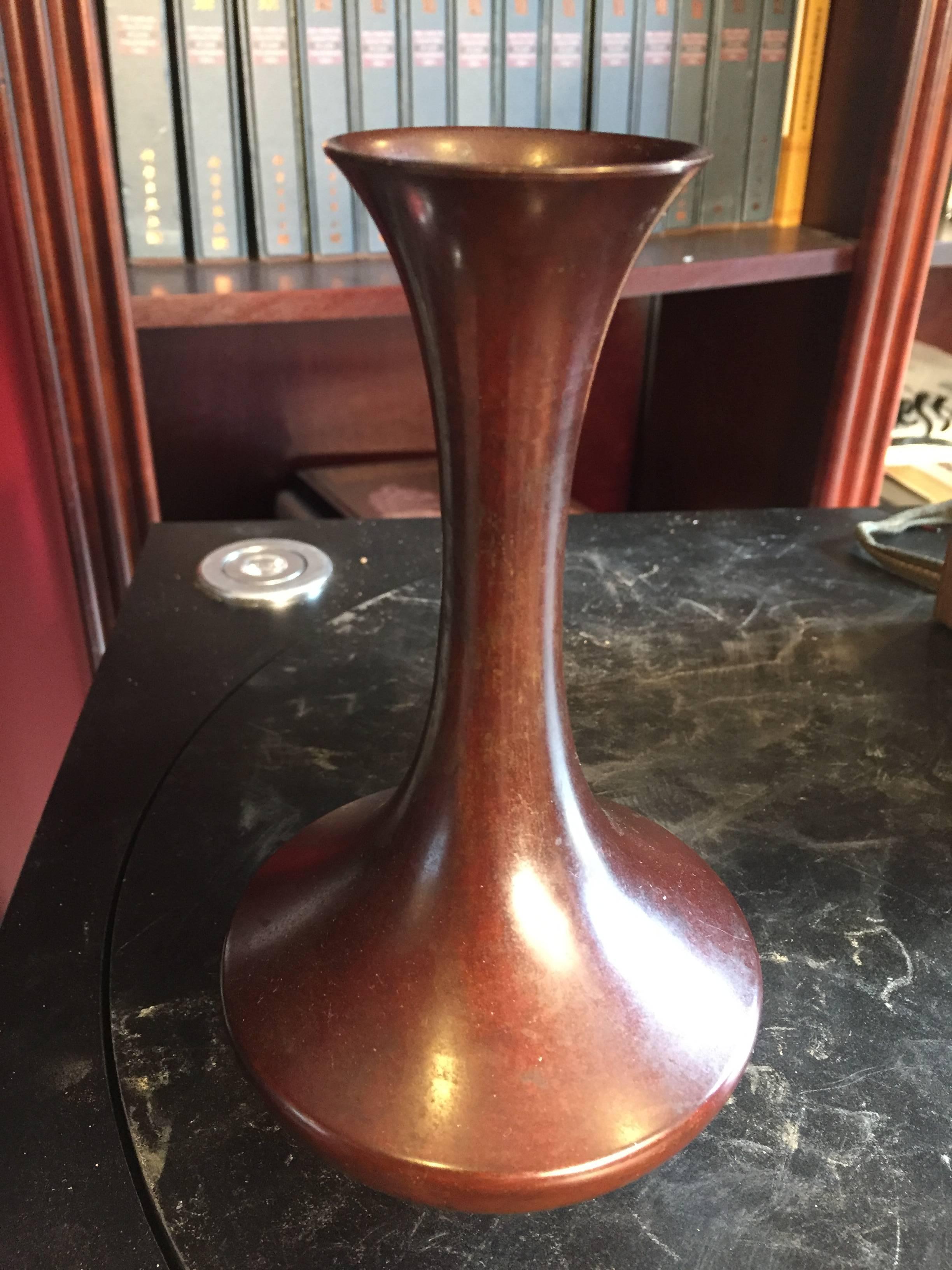 20th Century Japanese Collection Three Hand Cast Red Bronze Vases, 1912-1940s