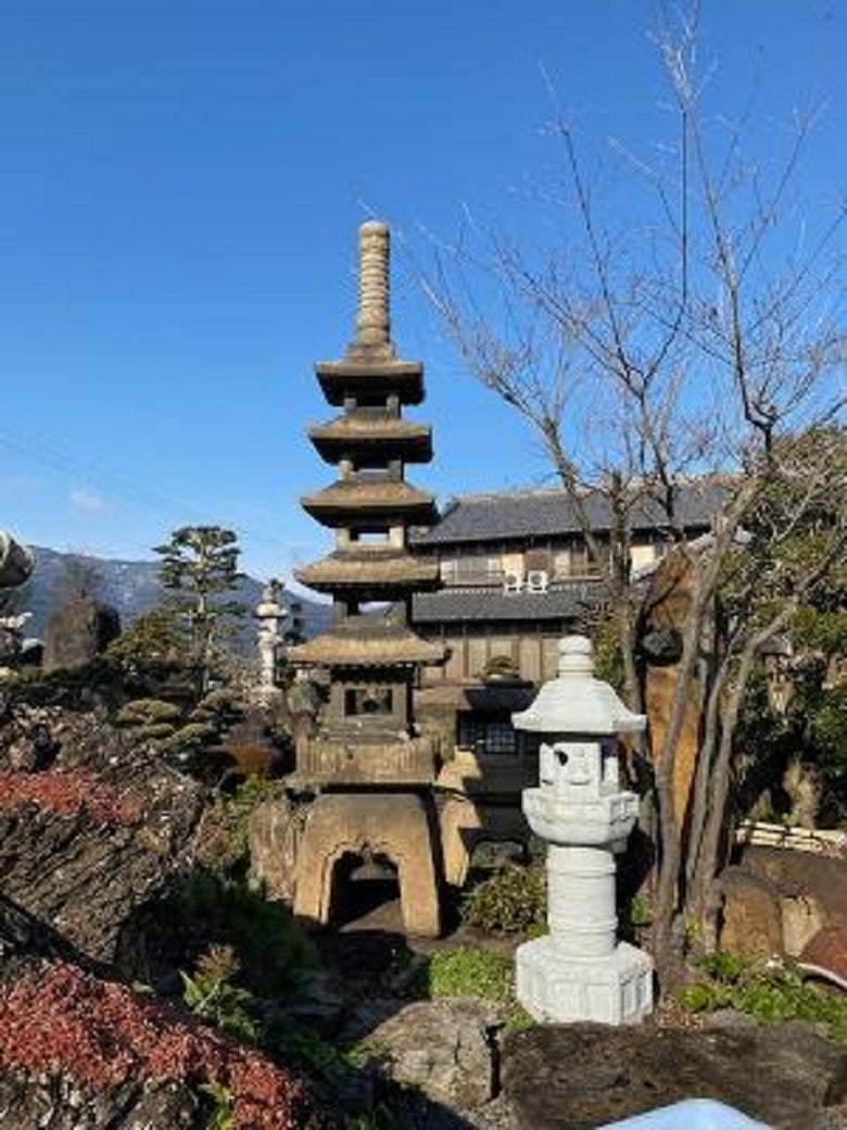 Granite Japanese Tall Antique Five Elements Stone Pagoda- best in class