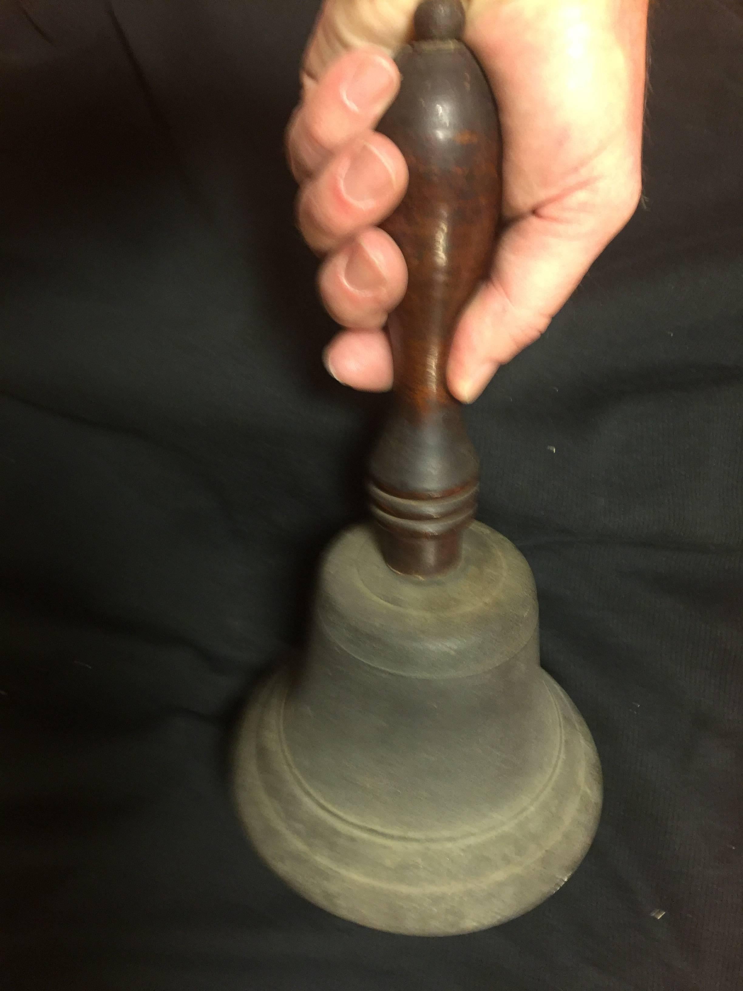 Taisho Fine Japanese Antique Cast Bronze Hand Bell Rings Beautifully When Struck