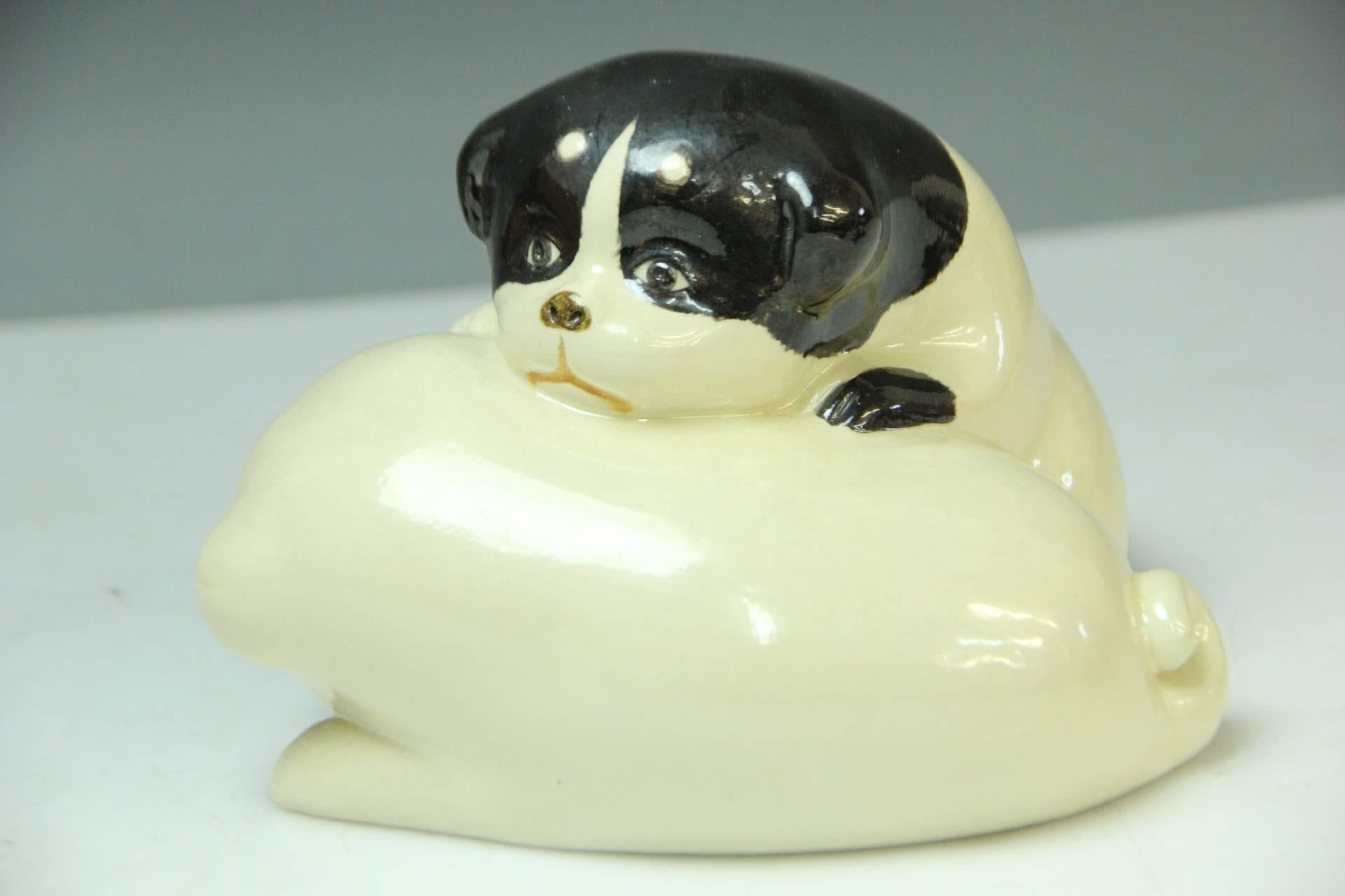 Japan Playful Puppy Dogs Hand Painted Vintage Sculpture  Signed, Mint & Boxed In Good Condition In South Burlington, VT