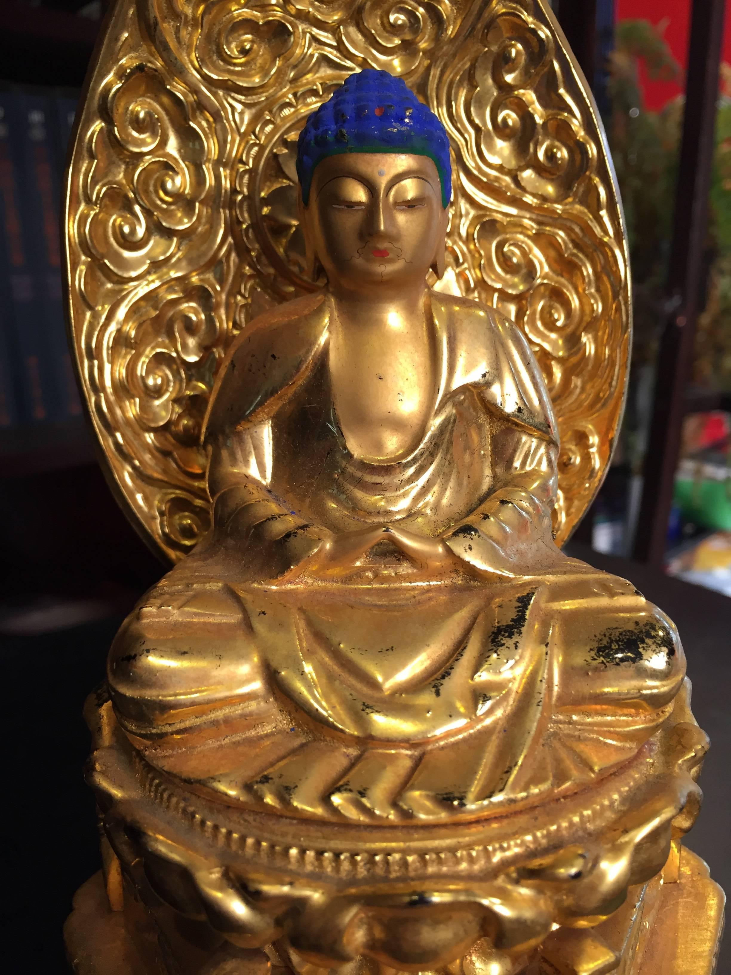 Beautiful Japanese Gold Gilt & Lacquered Meditation Buddha Mint Find from Tokyo In Excellent Condition In South Burlington, VT