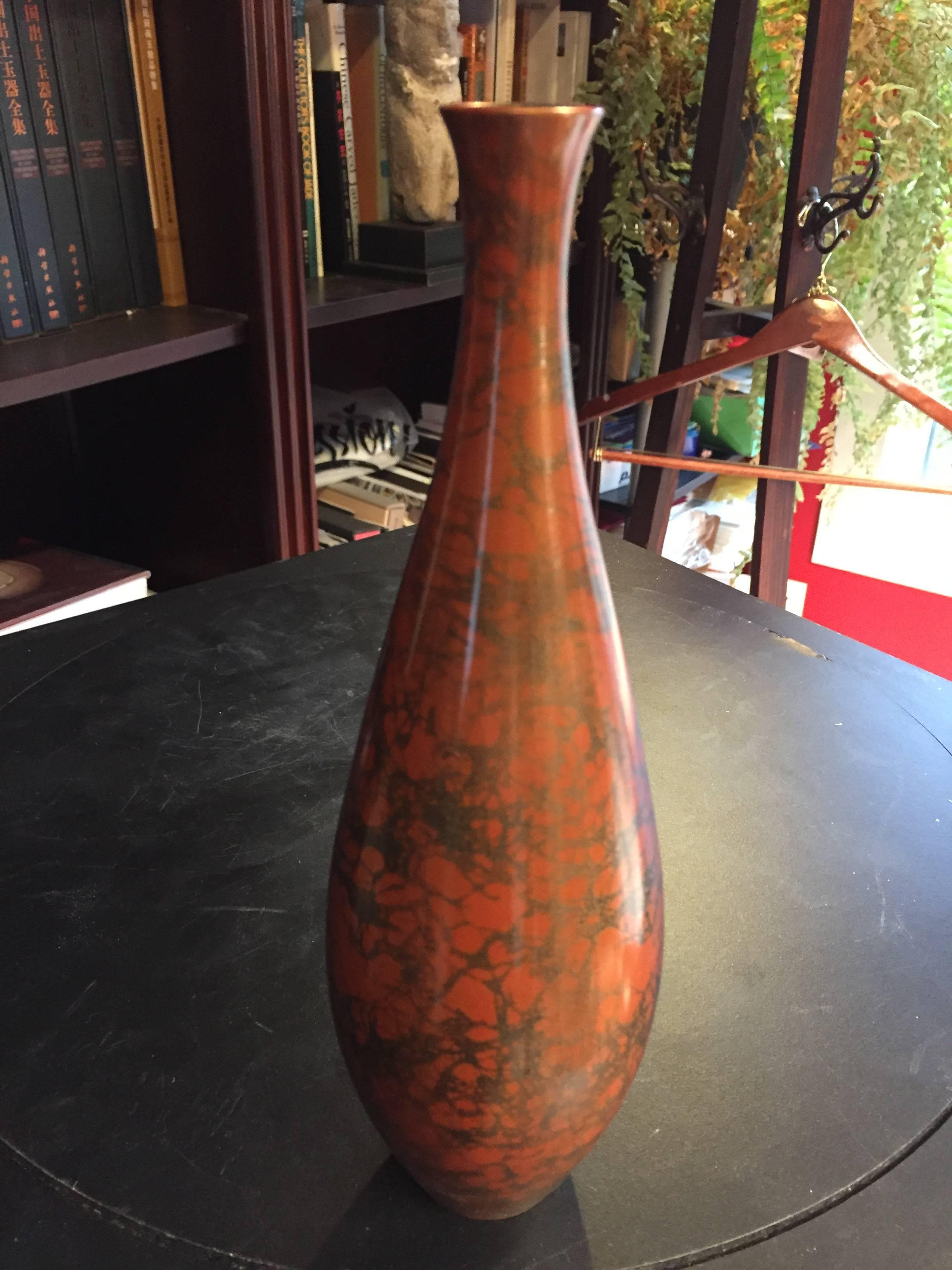 japanese red vase