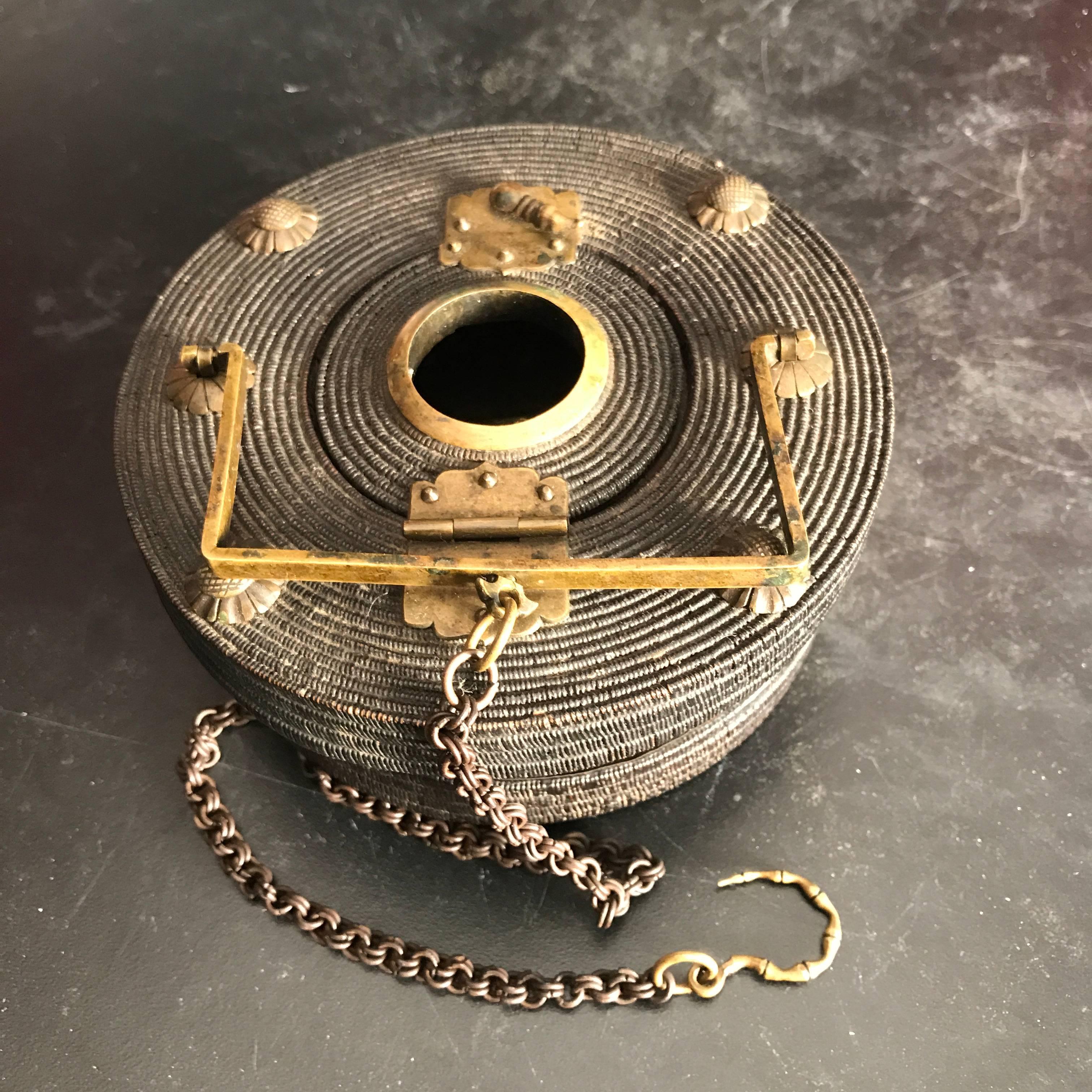 Japan Antique Portable Lantern Chochin, Rare Survivor, 19th Century In Good Condition In South Burlington, VT