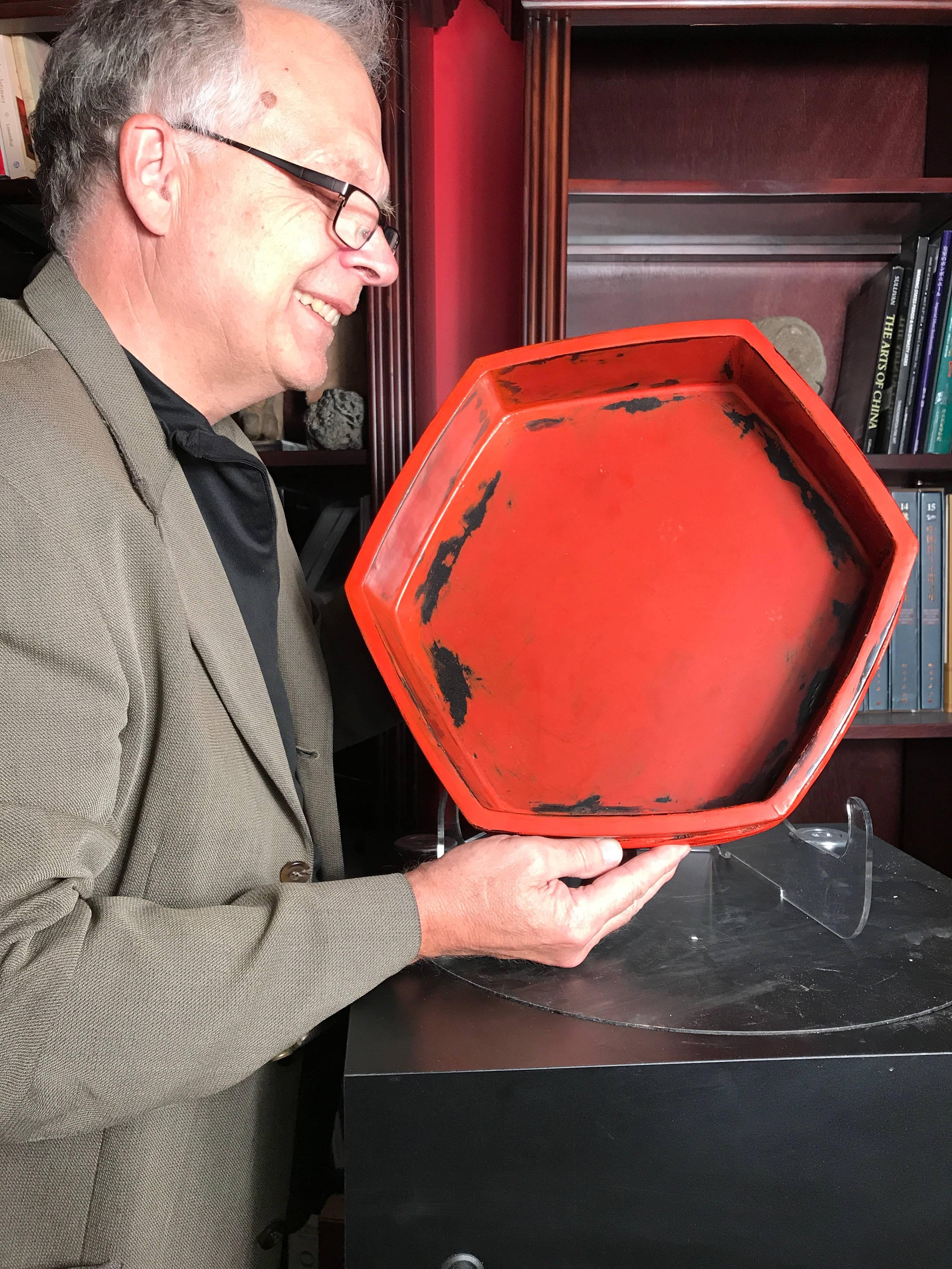 A superb Japanese antique handmade and hand lacquered hexagonal footed serving tray or wall art piece crafted in luscious famous 30 layer red and black lacquers . Attractively framed in black, a glittering example.

This is an early example,