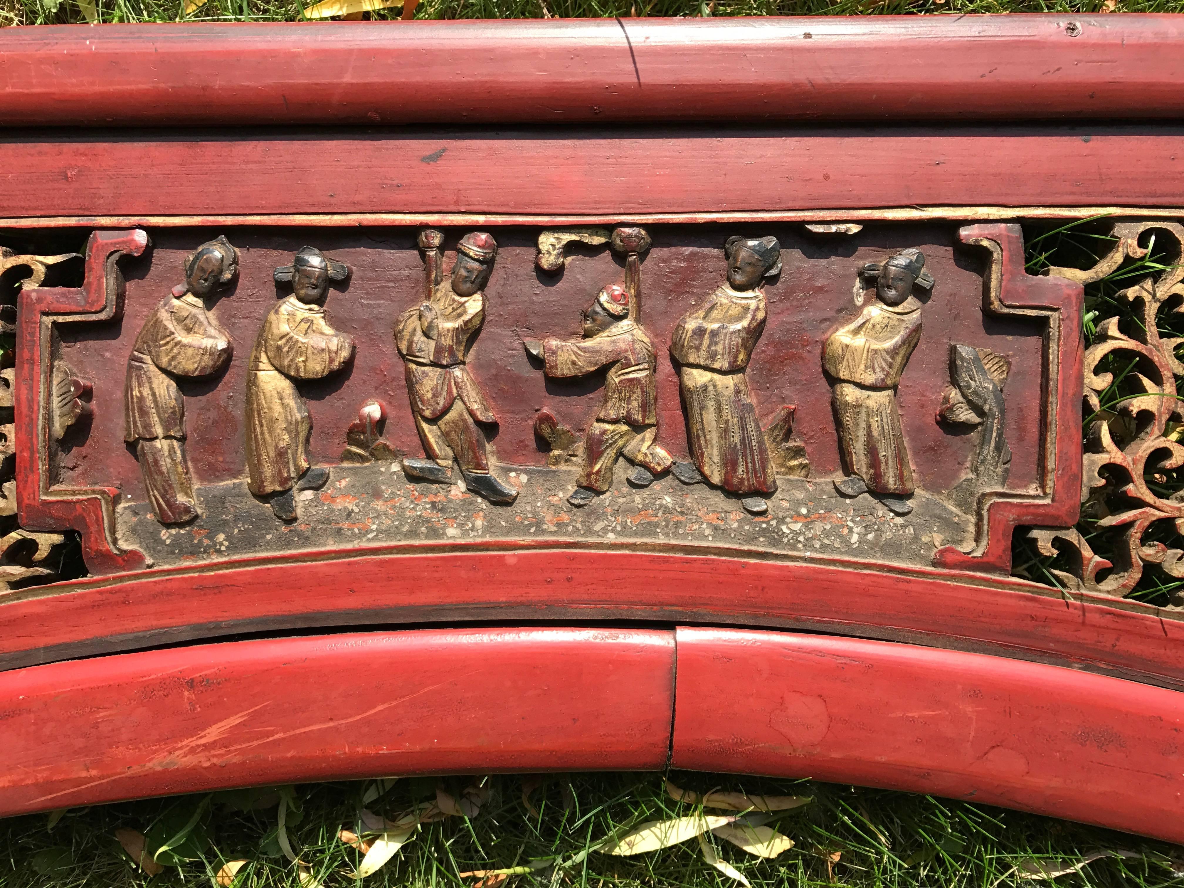 Chinese Antique Gilt Wood Moongate Surround Hand Painted,  Qing Dynasty  In Good Condition In South Burlington, VT