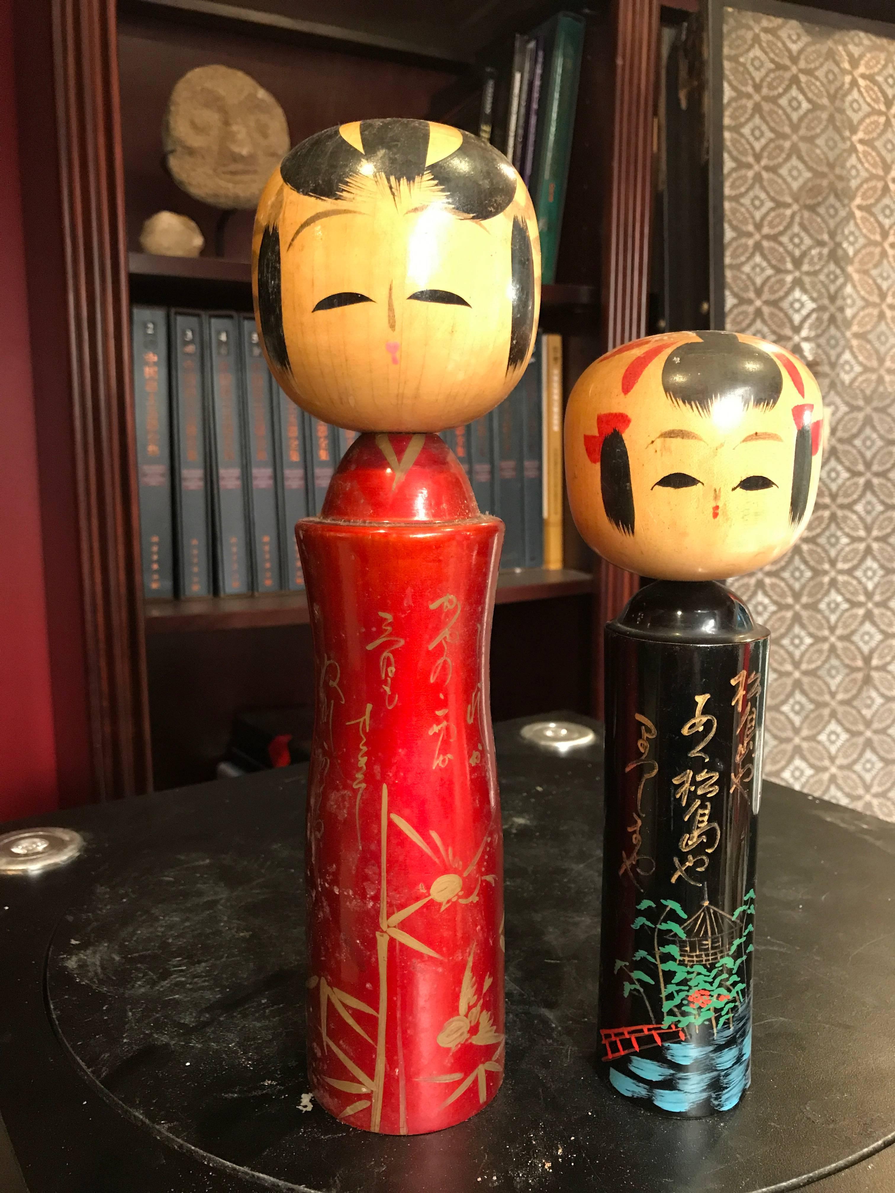 Showa Japanese Pair of Unusual Artisan Signed Dolls, Rare Red and Black Lacquer