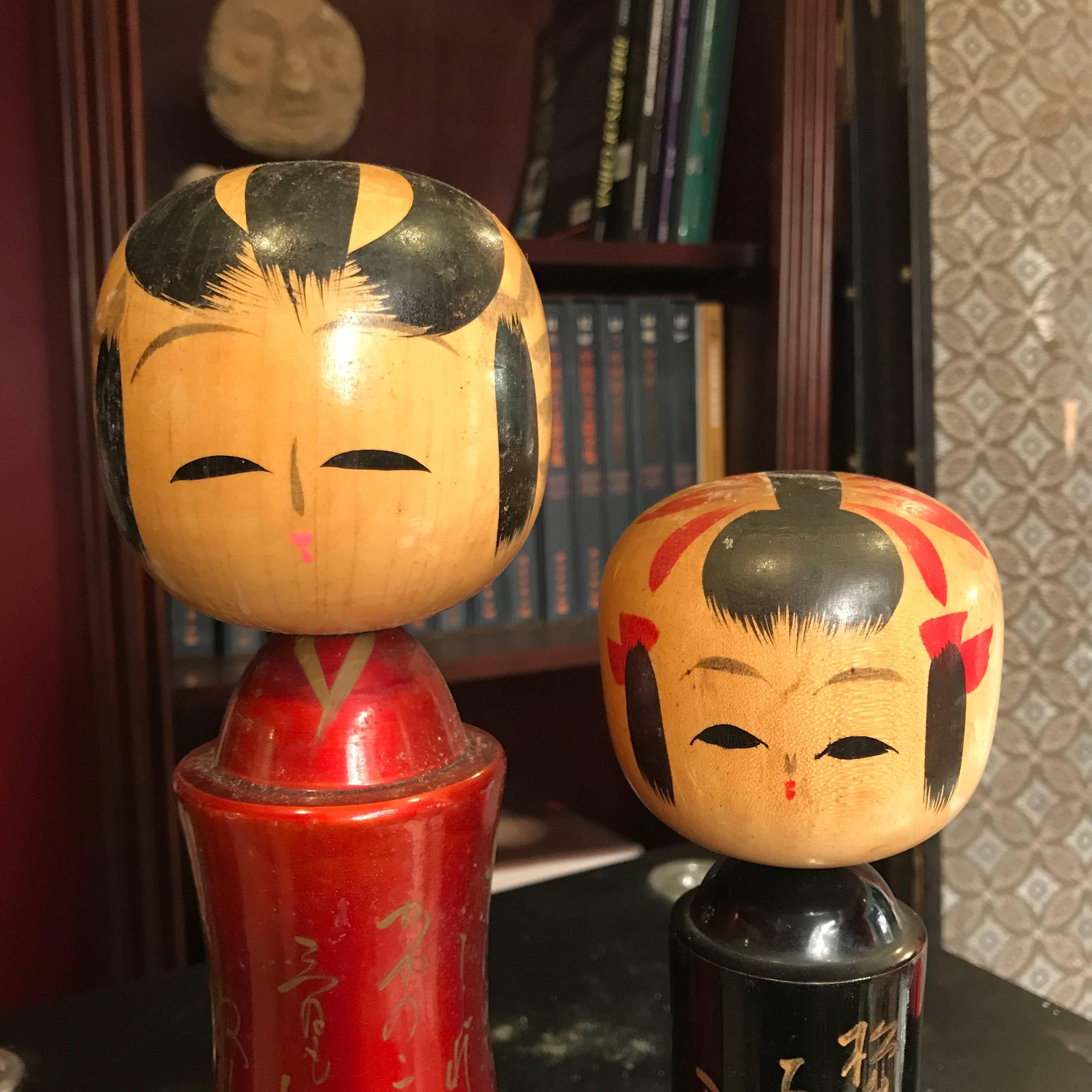 Hand-Crafted Japanese Pair of Unusual Artisan Signed Dolls, Rare Red and Black Lacquer