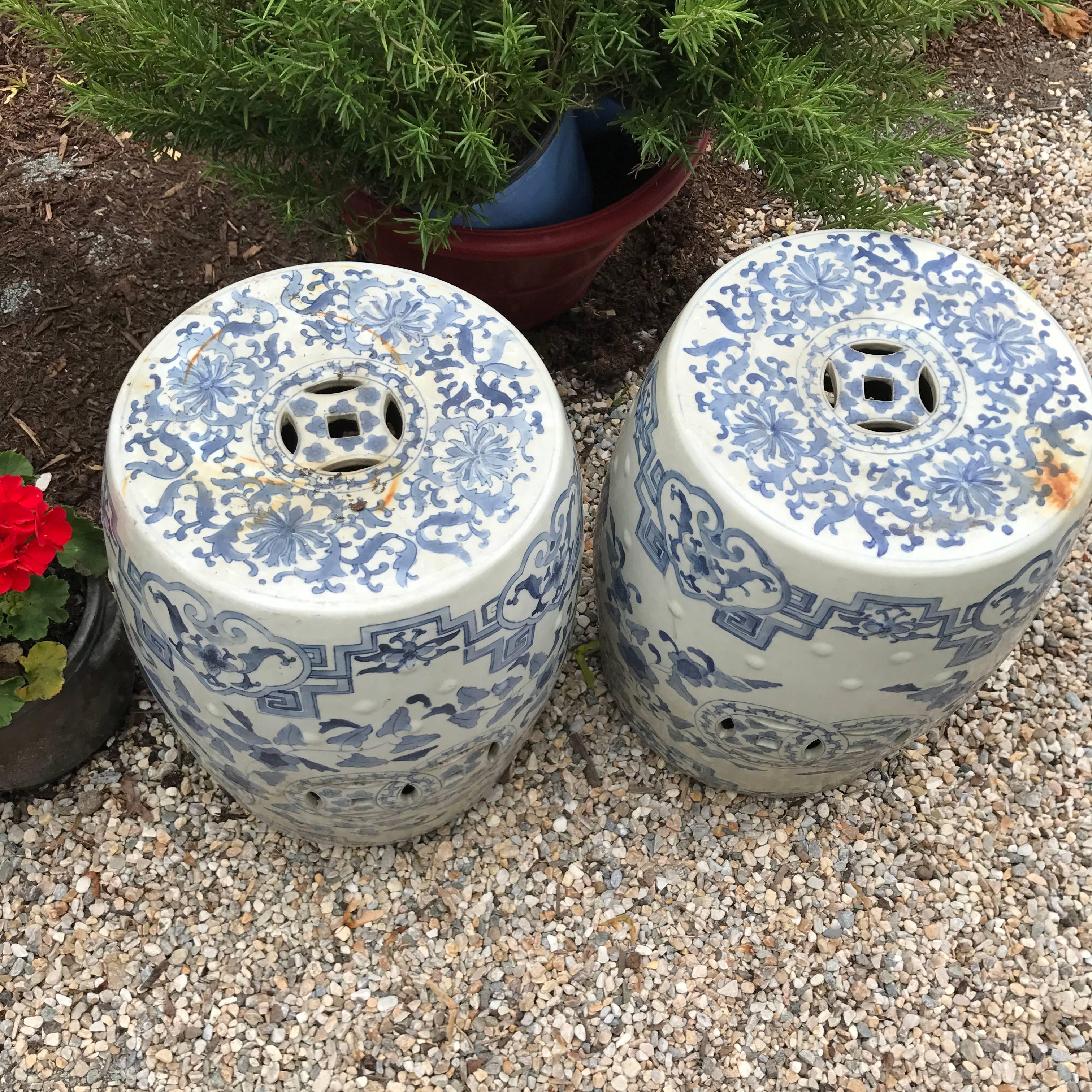 Chinese Antique Pair of Hand-Painted Blue and White Garden Stools Seats 1