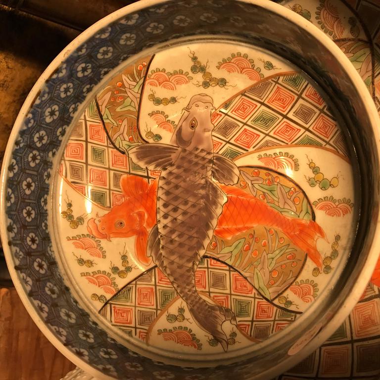 Japan Antique Set of Three HandPainted Koi Fish Bowls Imari, 1850 For Sale at 1stdibs