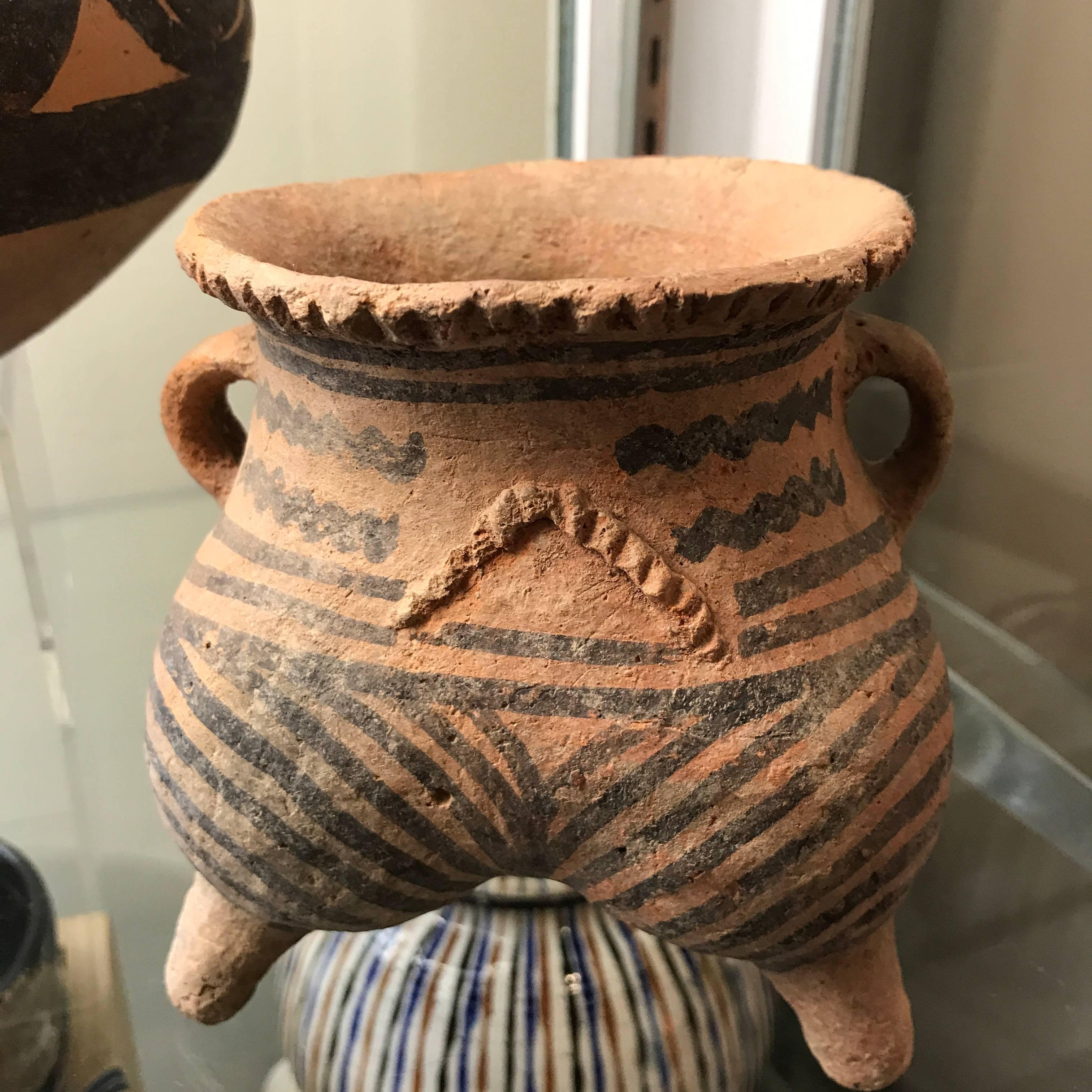 ancient chinese pot