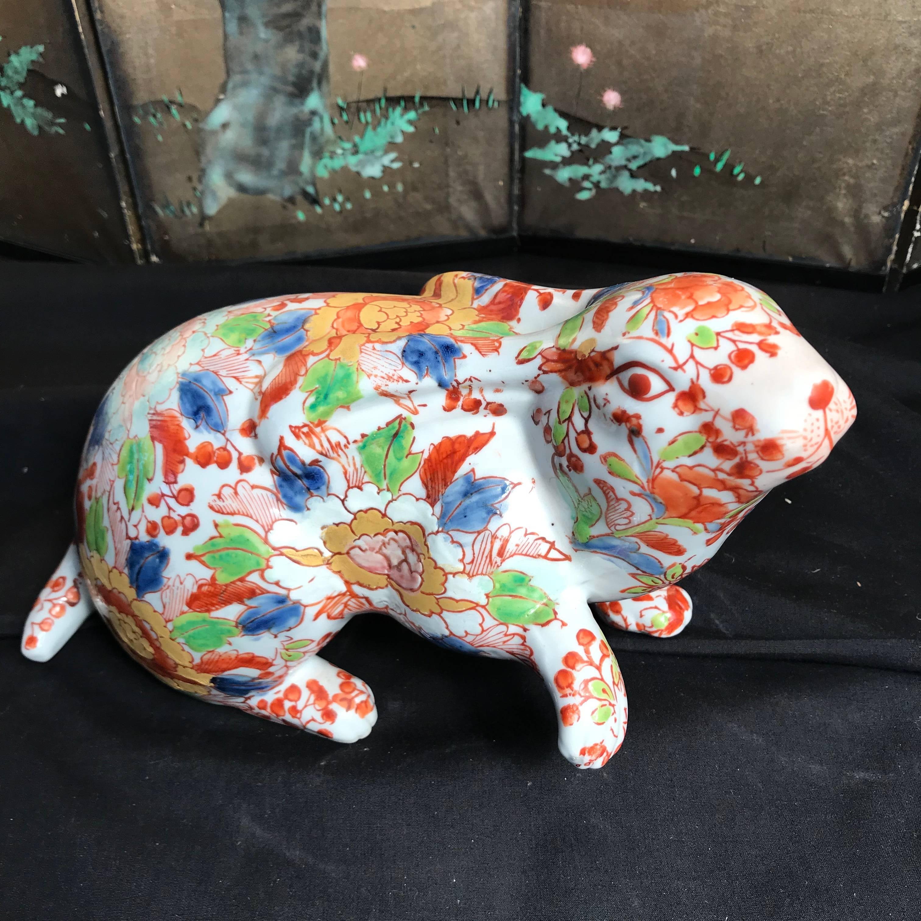 Japanese big red enameled porcelain scampering rabbit sculpture okimono signed base, 90 years old.

Maker: Imari red enamels over blue, yellow and green under glazing

Dimensions: 5.5 inches tall and 9 inches length

Hand