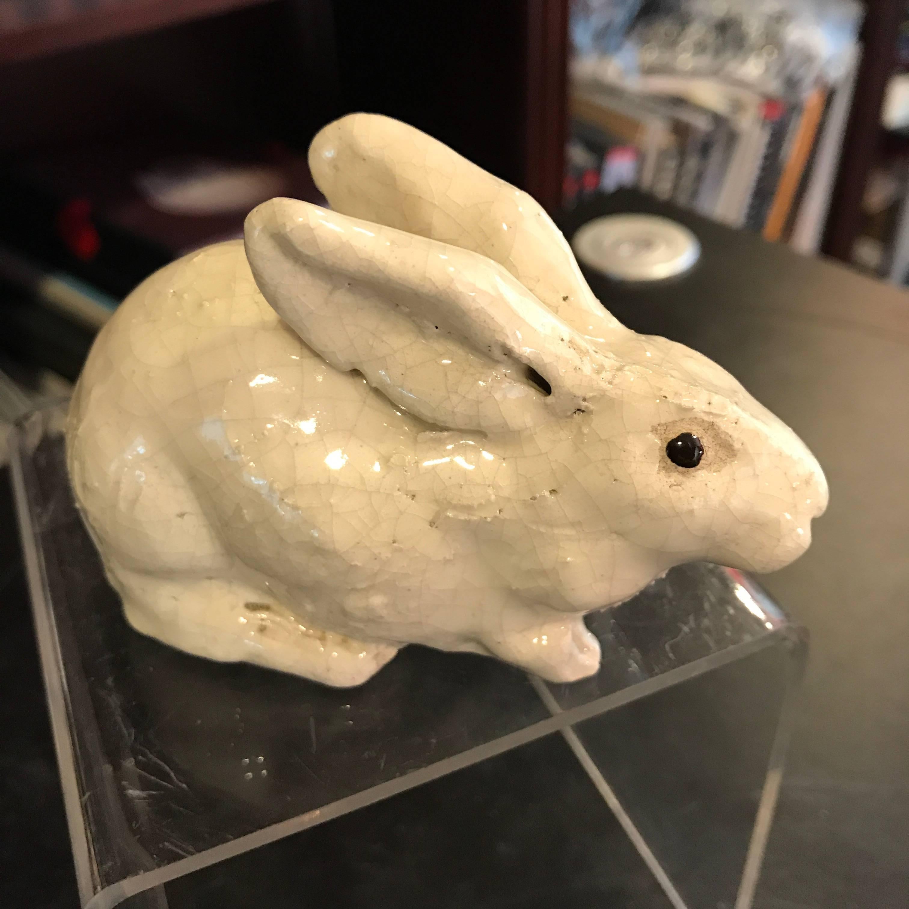 20th Century Japan Lovable Pair of Pure White Rabbits with Fine Craquelure Glazing